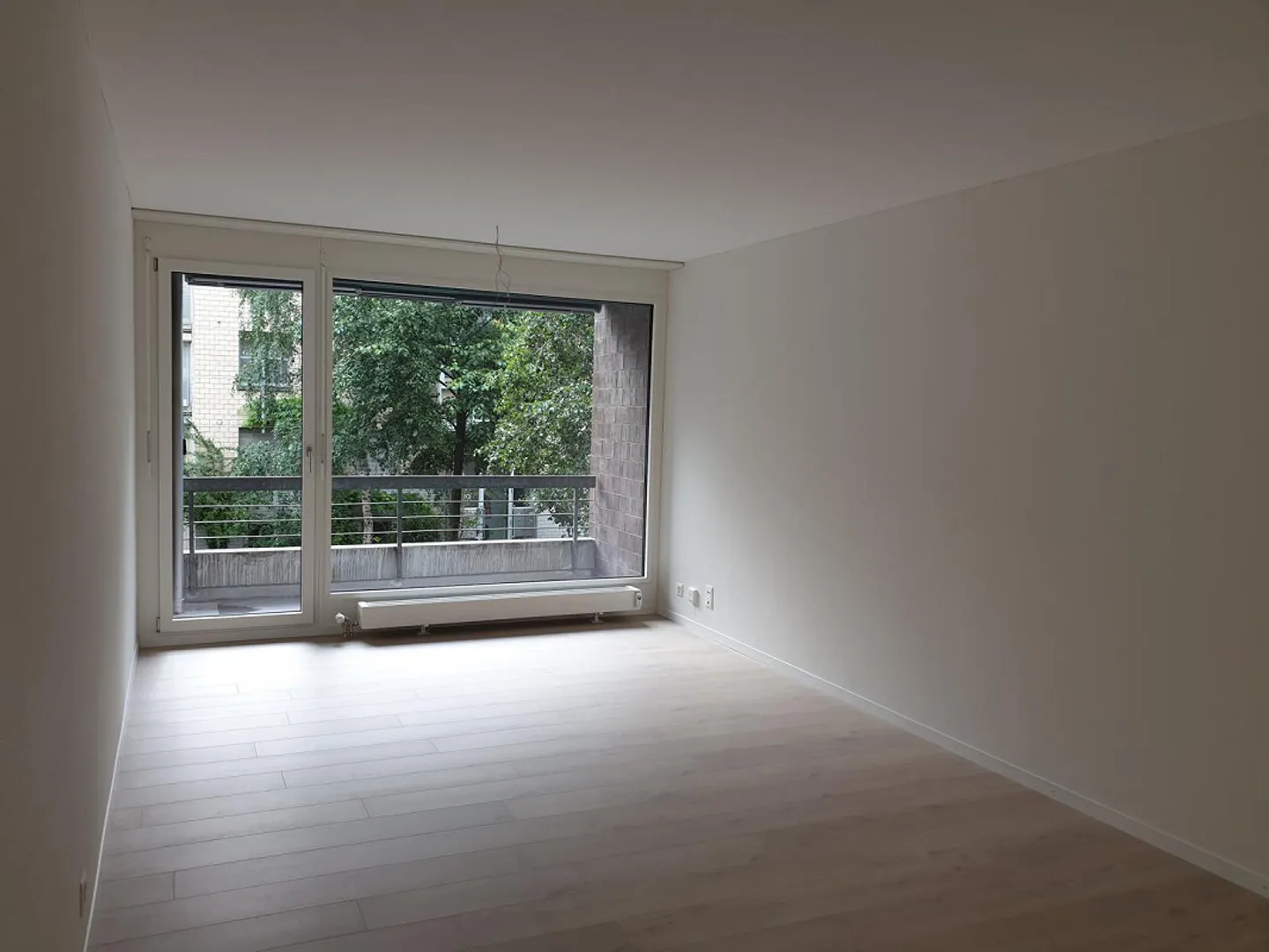 Moderne 3.5-Zimmerwohnung mit Balkon - Foto 4 von 8