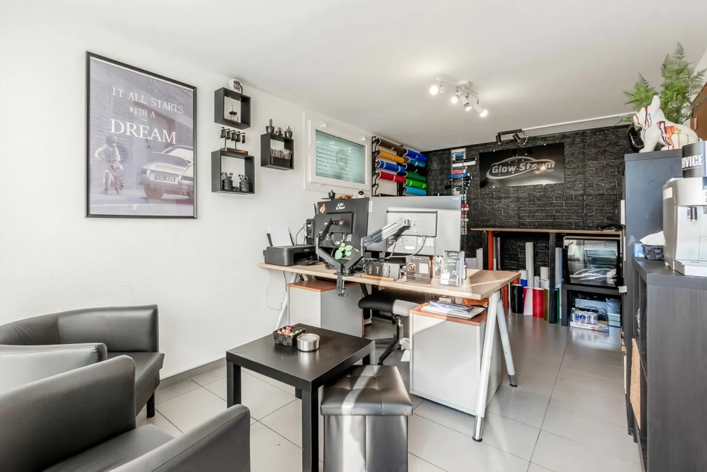 Top Opportunity: Auto Workshop with Customers, Inventory & Prime Location in Deitingen! - Photo 14 of 22