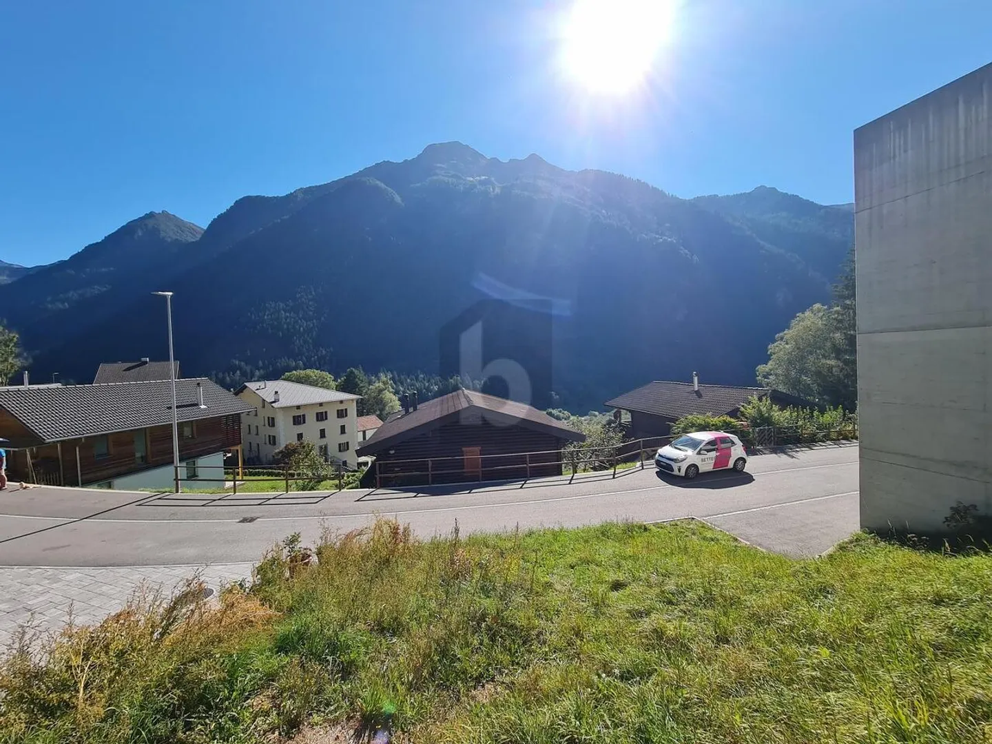PREZZO AFFARE!!  POSIZIONE SOLEGGIATO E TRANQUILLO - Foto 1 di 6