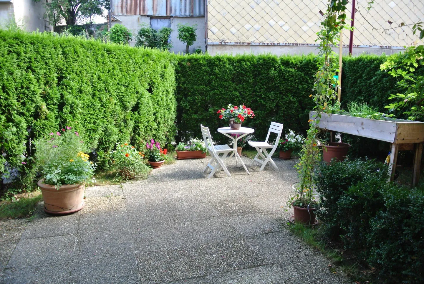 Charmant Appartement avec Terrasse - Photo 1 sur 3