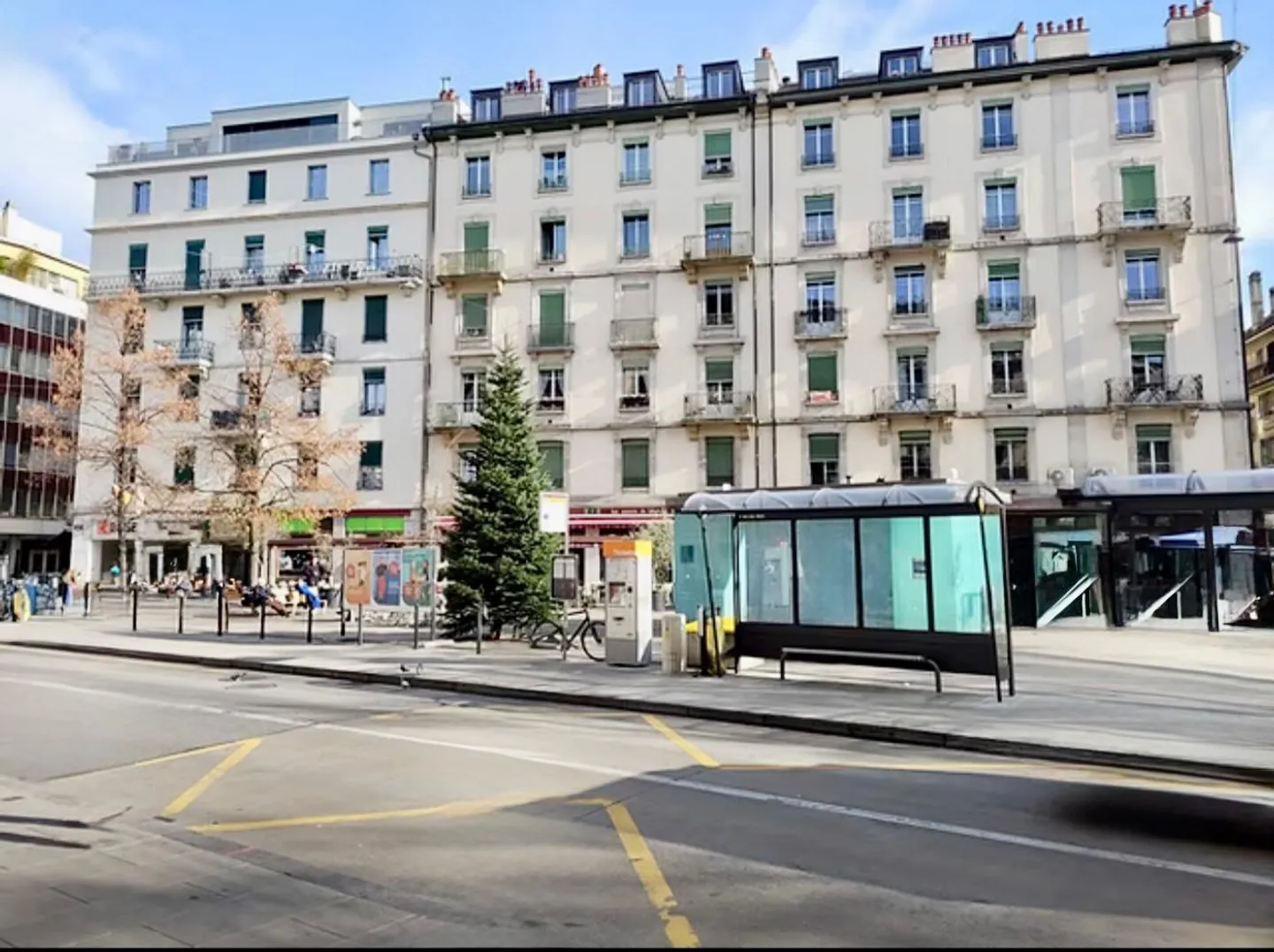 Appartamento ristrutturato con una camera da letto a Paquis Navigation - Foto 7 di 8