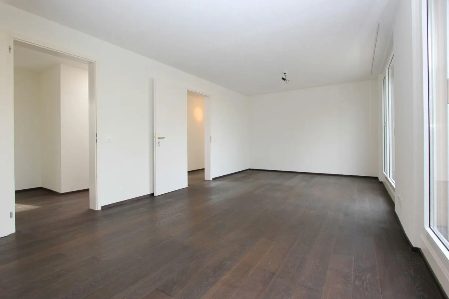 Modern penthouse apartment with large terrace, hobby room and AEP - Photo 11 of 13