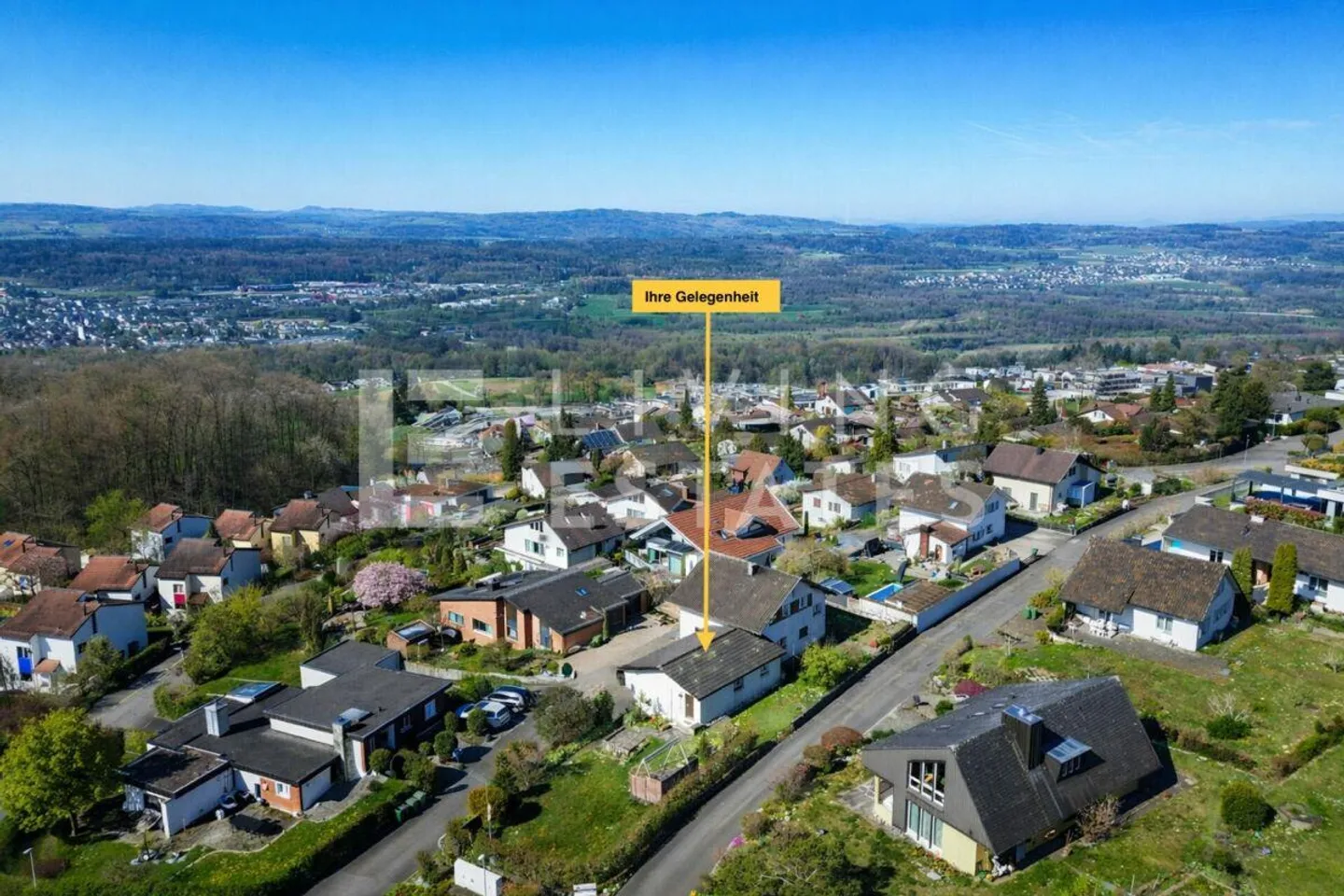 MEILLEURES VUES - VUE SUR LA MONTAGNE. POTENTIEL. EMPLACEMENT DE CHOIX. - Photo 15 sur 16