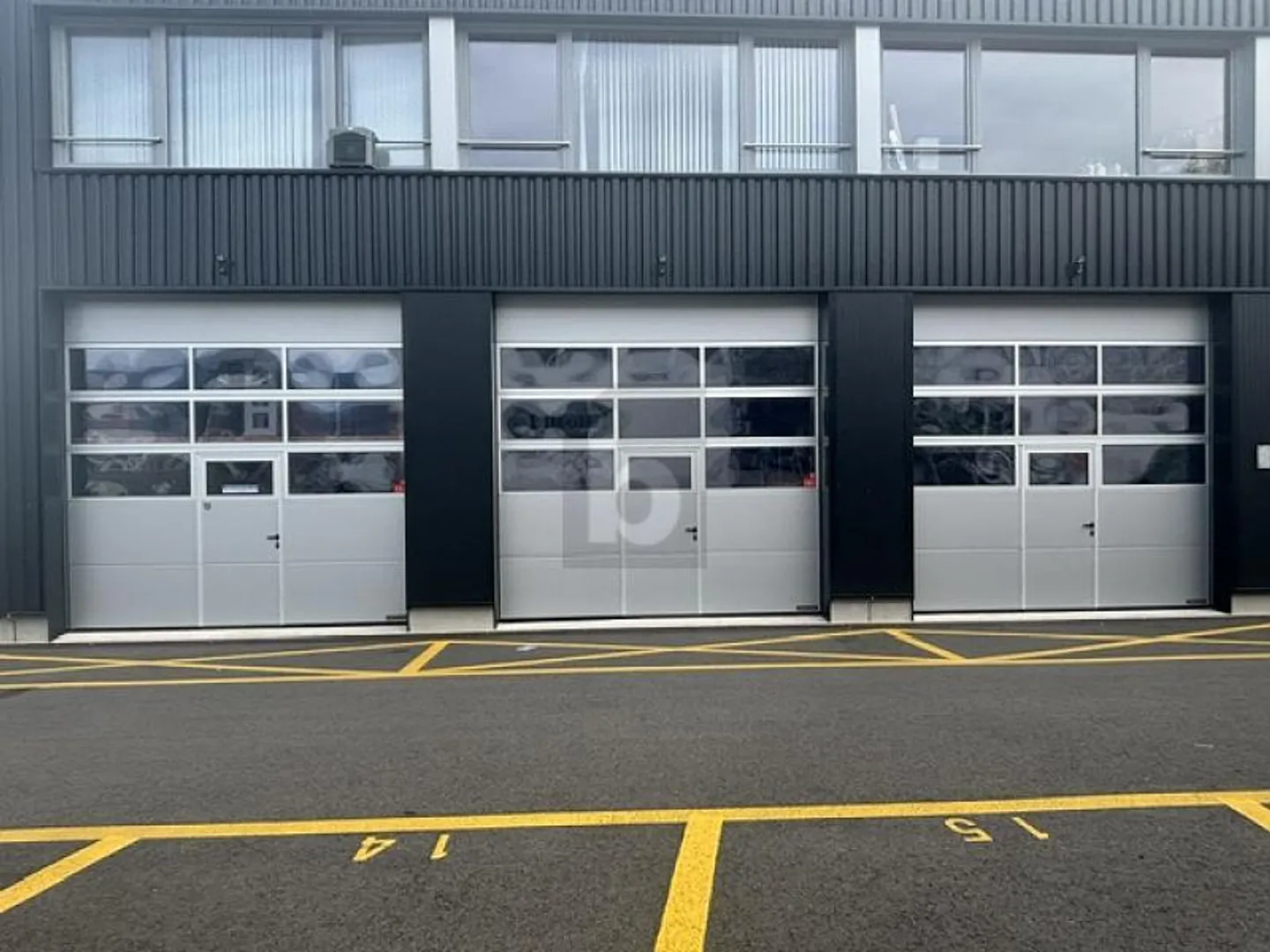 Spazioso Ufficio in Zona Tranquilla - Foto 4 di 6