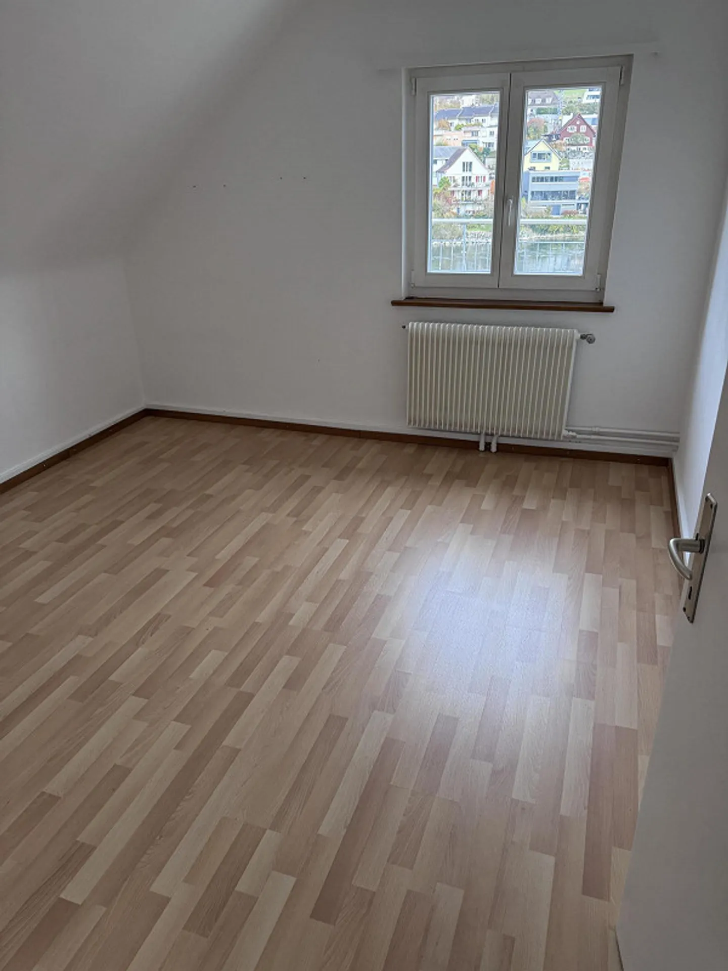 Helle 2.5 Zimmer Dachwohnung am Rhein mit grosser Terrasse - Foto 5 von 20