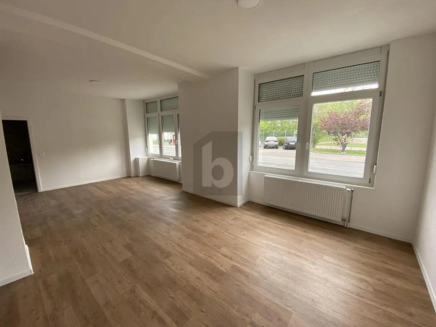 EDIFICIO MULTIFAMILIARE AD ALTO RENDIMENTO IN UNA POSIZIONE TOP - Foto 2 di 6