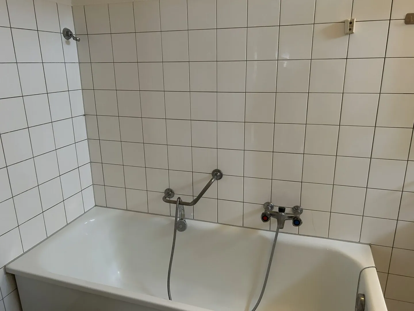 Appartamento 2.5 locali, 2° piano, spazi ampi senza balcone - Foto 7 di 13