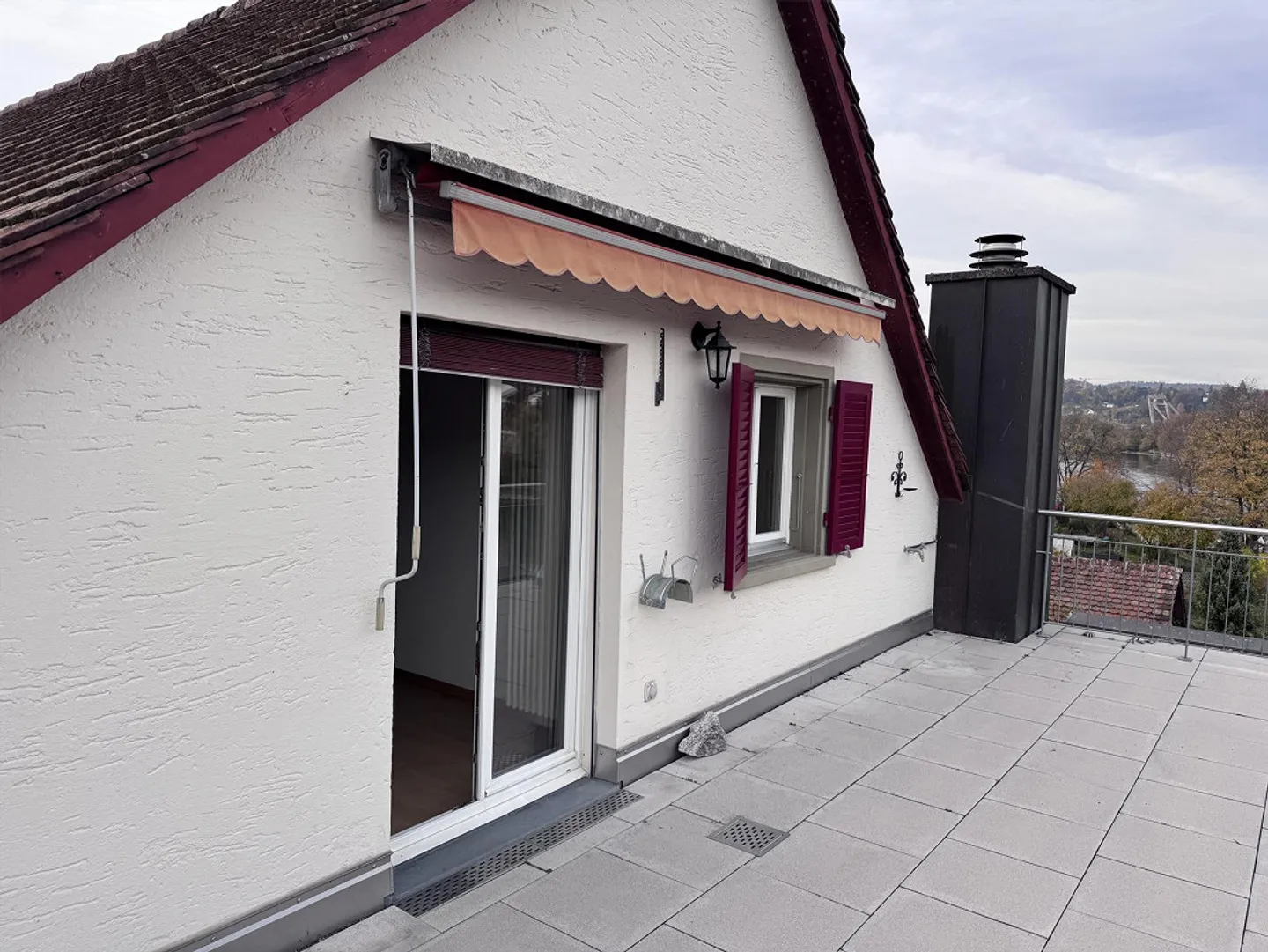 Helle 2.5 Zimmer Dachwohnung am Rhein mit grosser Terrasse - Foto 15 von 20