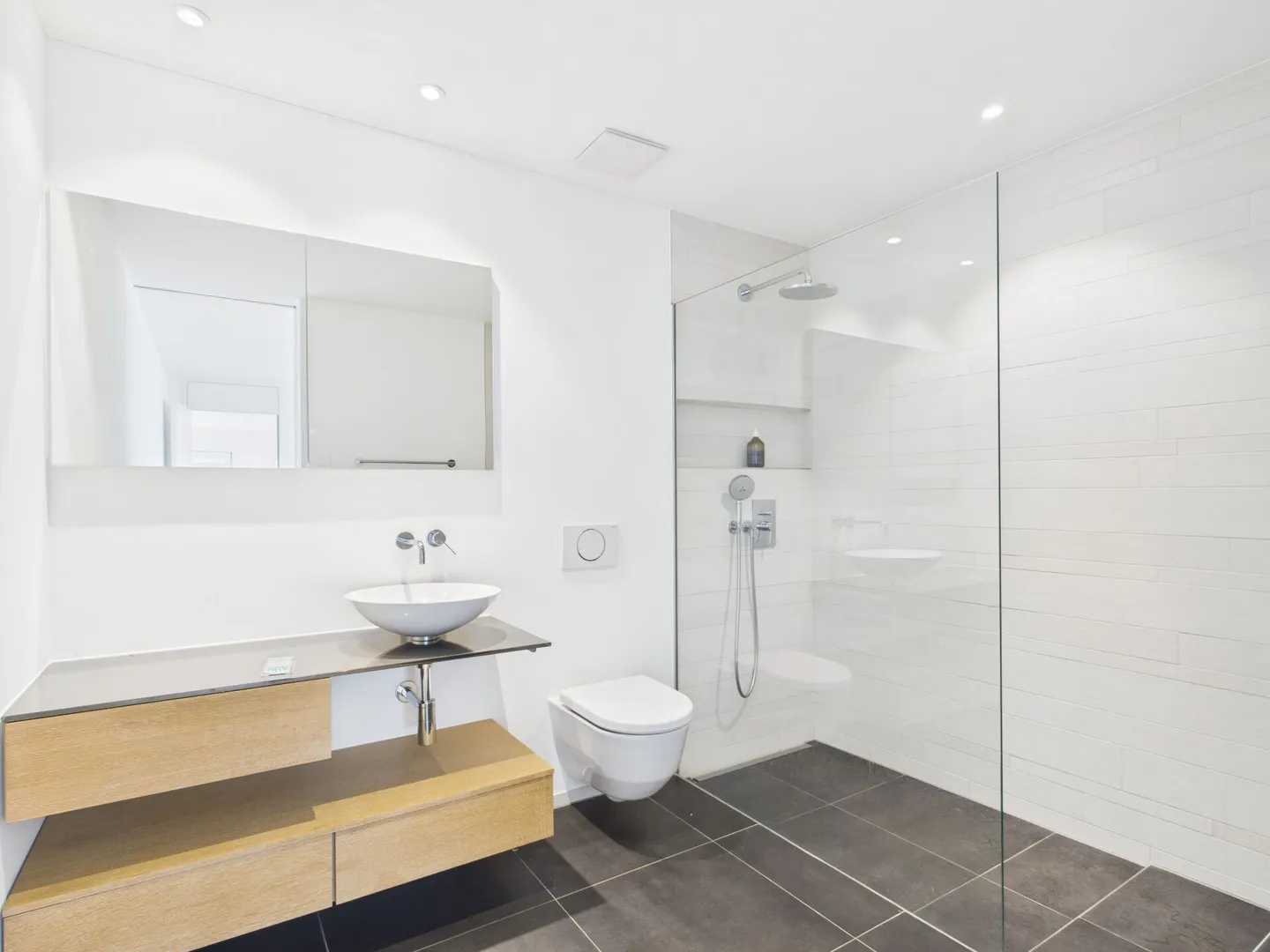 Exklusive 3.5-Zimmer-Erdgeschosswohnung in Bestlage von Wettswil - Foto 3 von 13