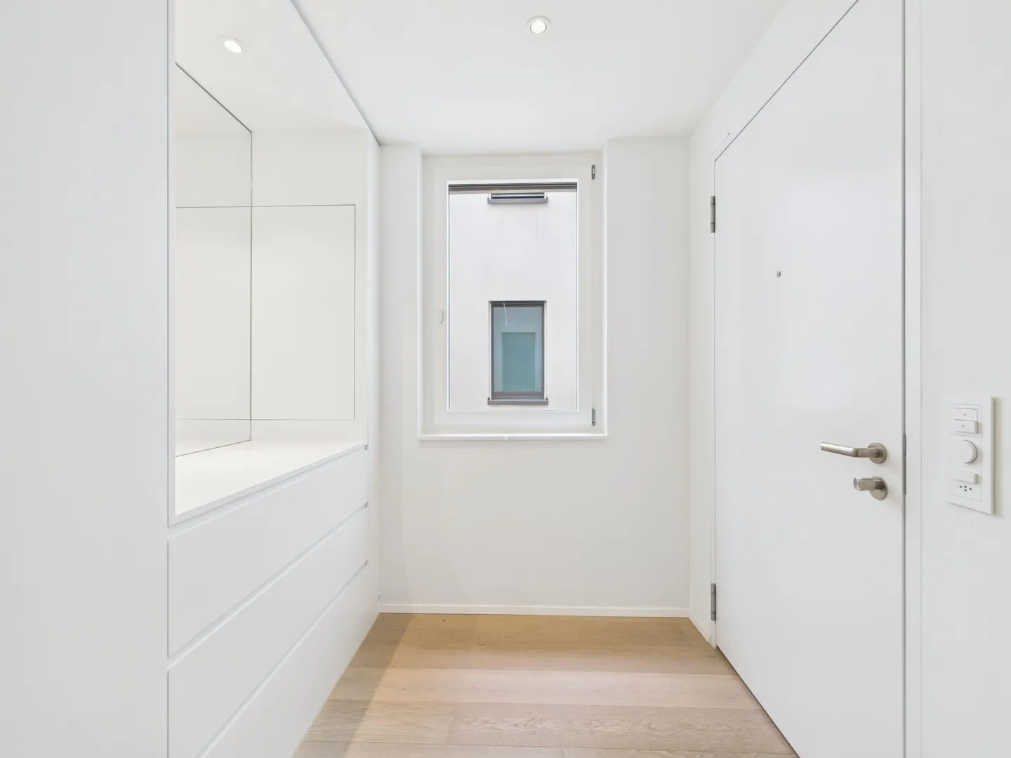 Exklusive 3.5-Zimmer-Erdgeschosswohnung in Bestlage von Wettswil - Foto 6 von 13