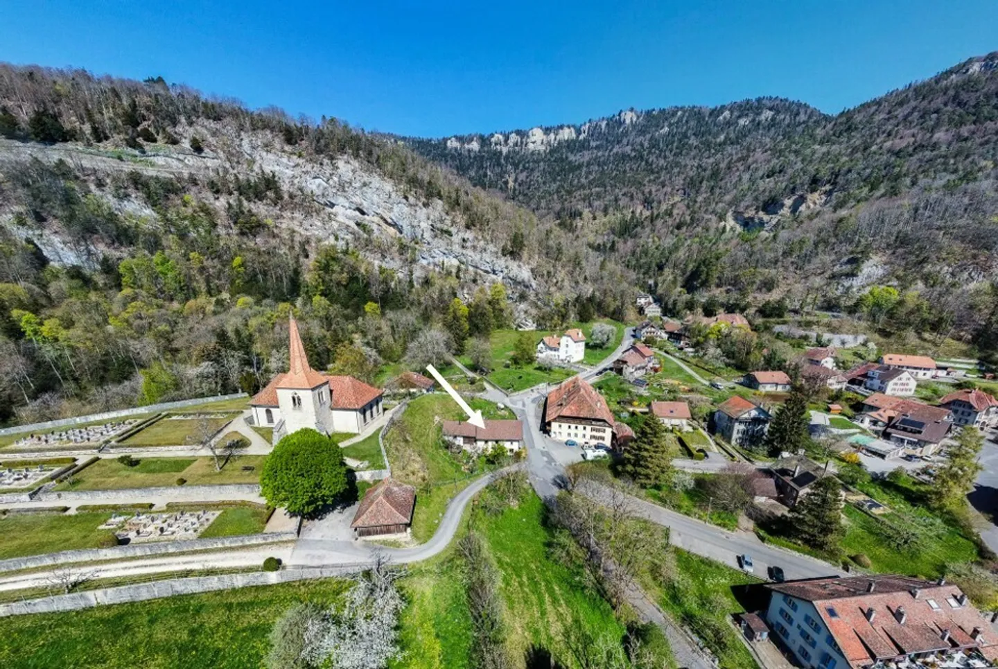 Casa singola in affitto - Foto 3 di 25
