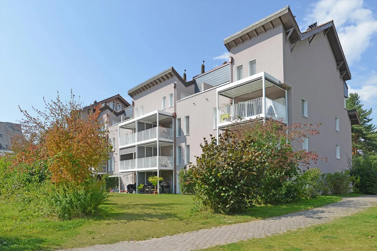 Willkommen in Ihrer neuen Wohnoase! - Foto 1 von 10