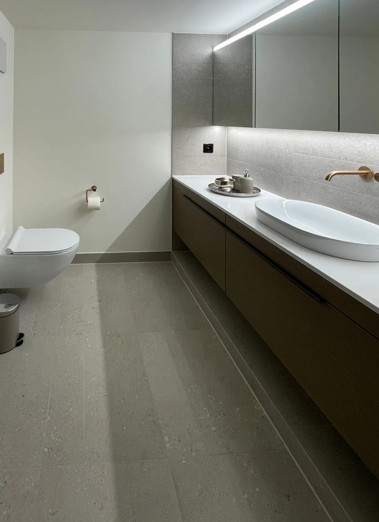 Metropolitan Chic - Living in Zurich's Prestige District - Photo 14 of 29