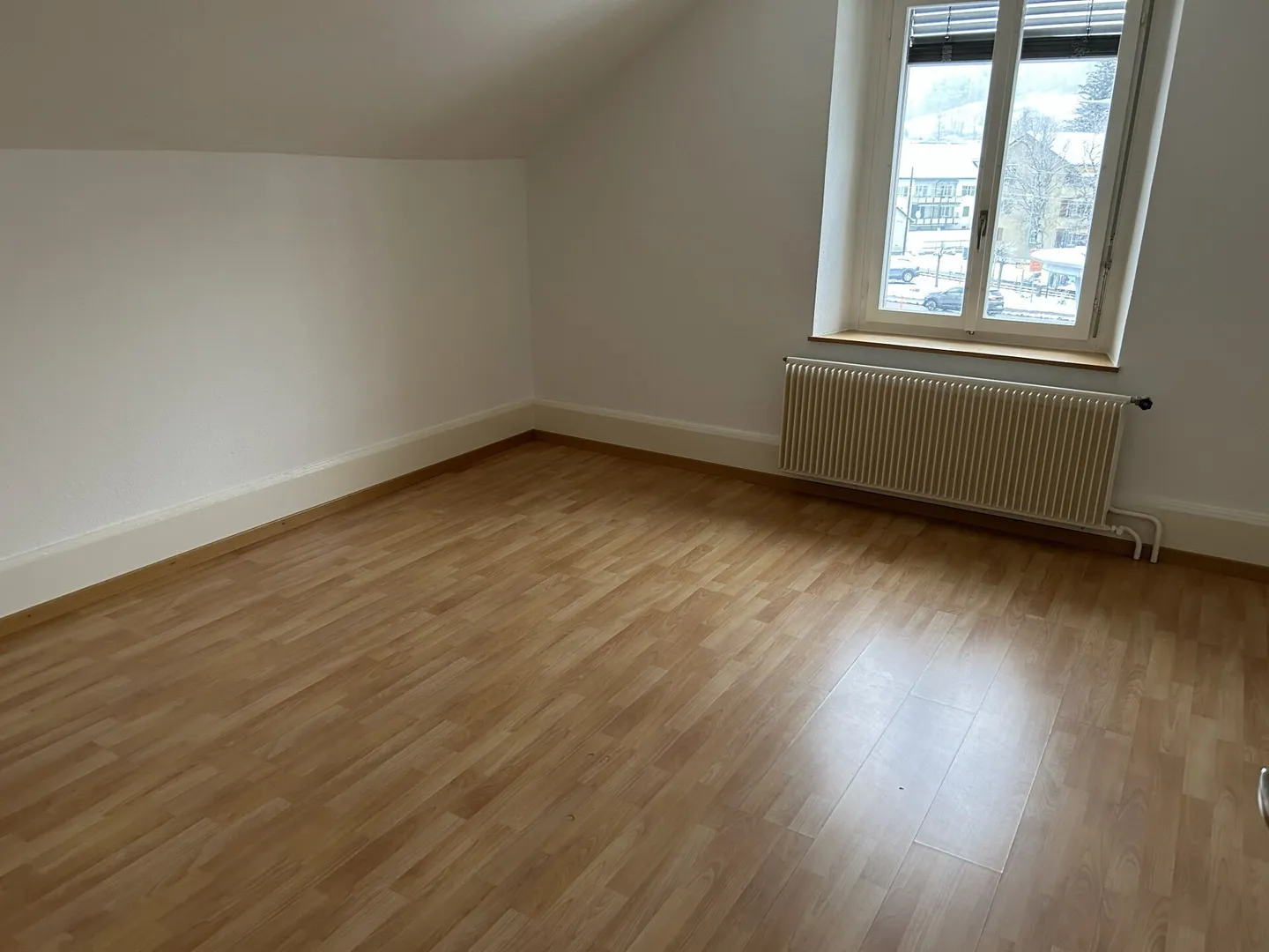 Appartamento 2.5 locali, 2° piano, spazi ampi senza balcone - Foto 9 di 13