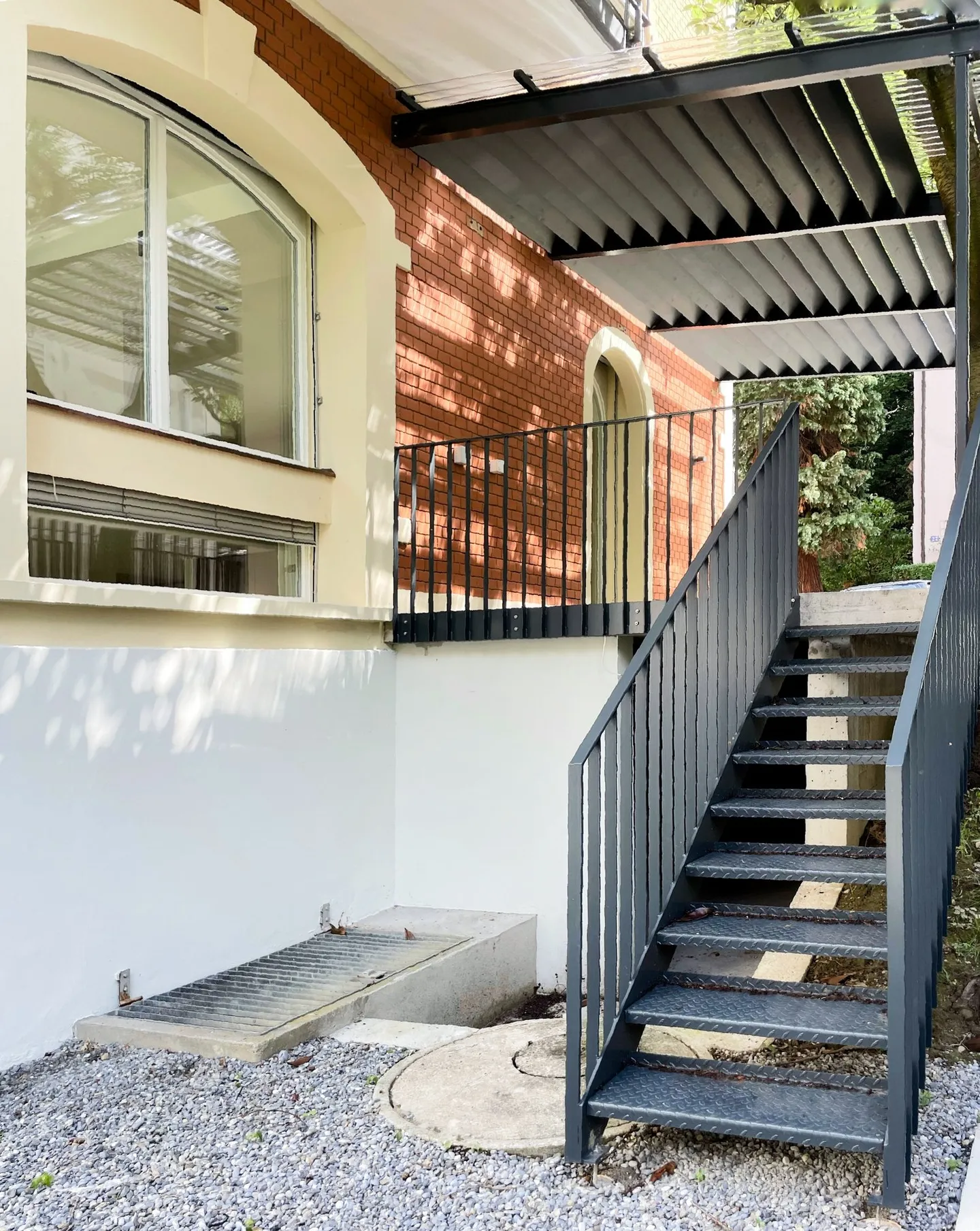 Metropolitan Chic - Living in Zurich's Prestige District - Photo 23 of 29