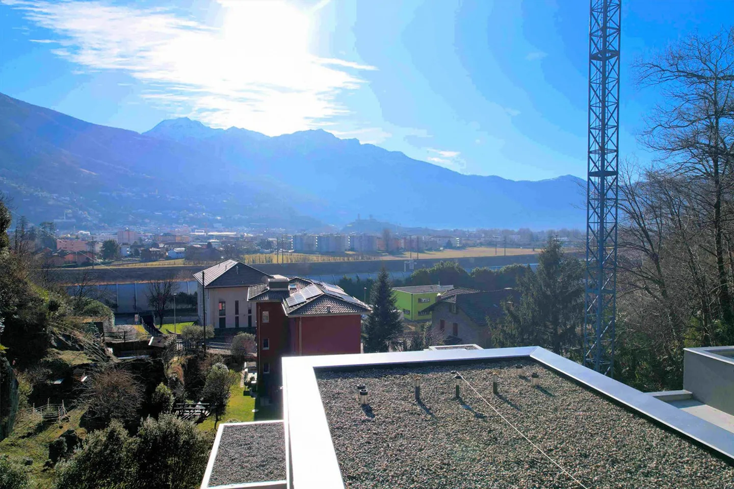 Nuovo appartamento con giardino in piccola moderna palazzina - Foto 11 di 11