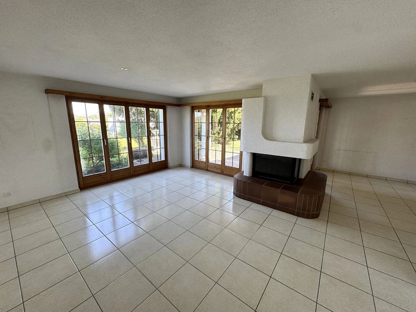 Tolles 5.5-Zimmer-Einfamilienhaus an bevorzugter Lage - Foto 3 di 21