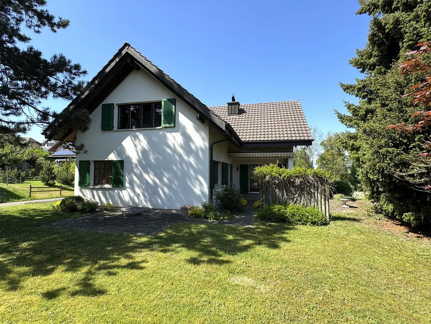 Tolles 5.5-Zimmer-Einfamilienhaus an bevorzugter Lage - Foto 6 di 21