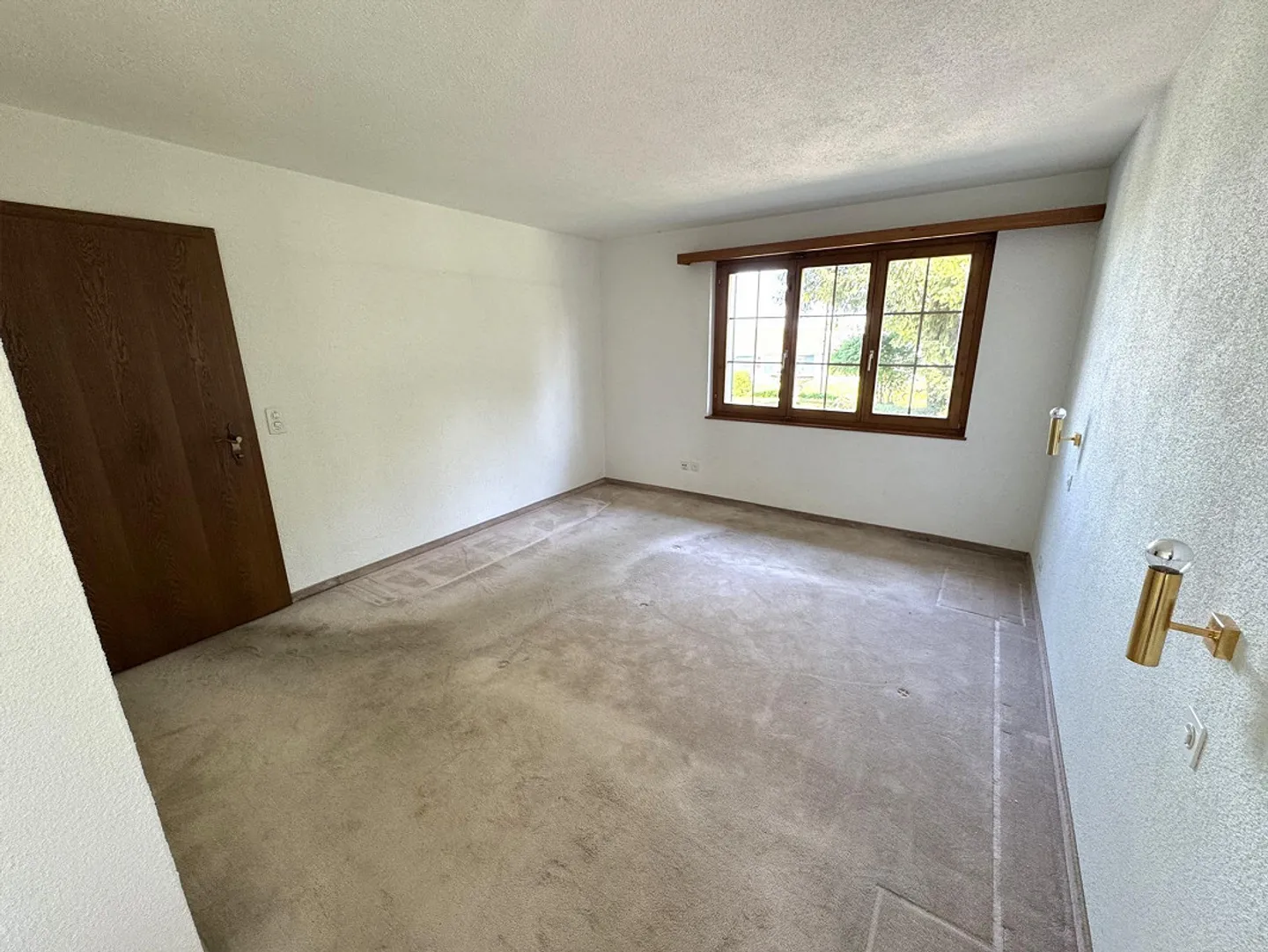 Tolles 5.5-Zimmer-Einfamilienhaus an bevorzugter Lage - Foto 8 di 21