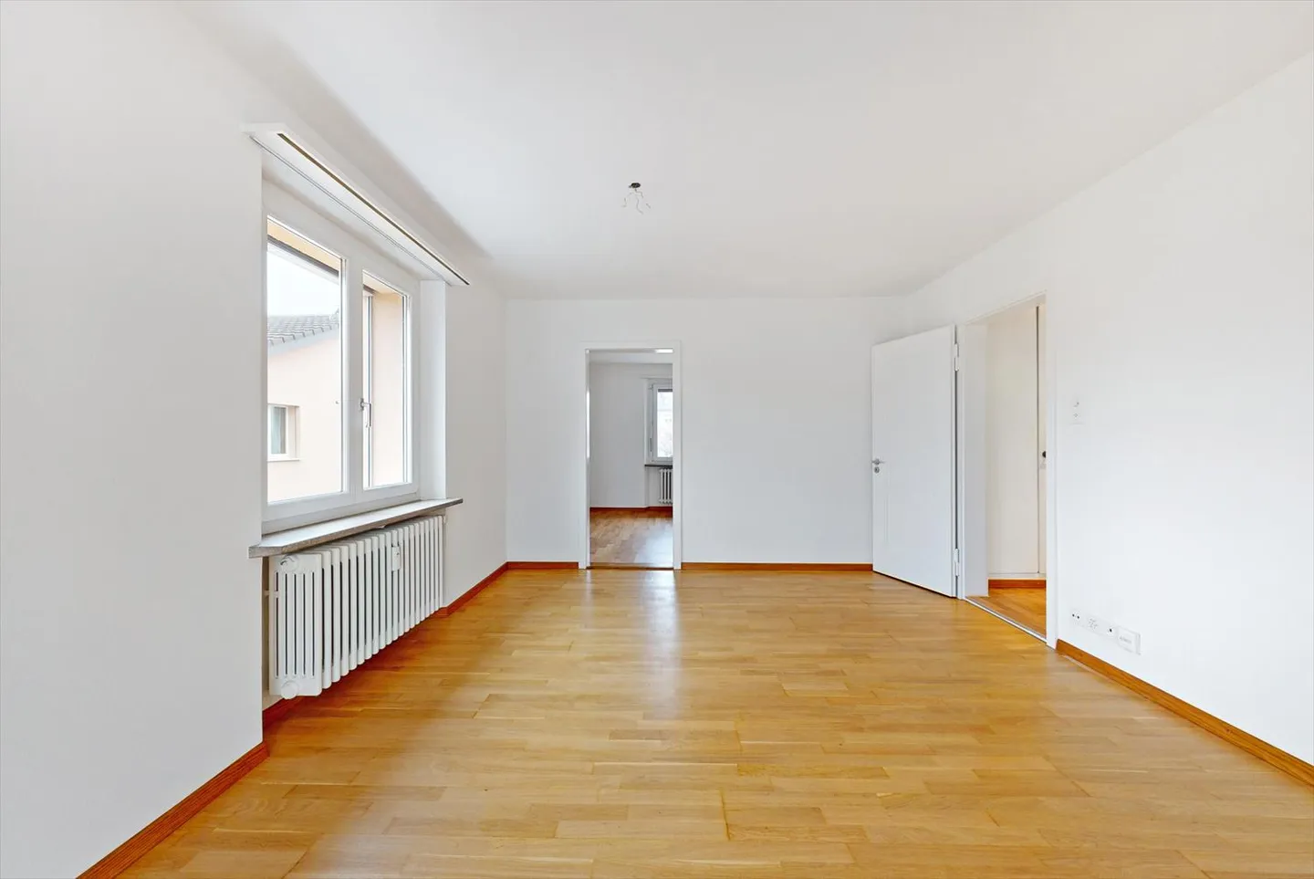Helle Wohnung an attraktiver Wohnlage! - Foto 1 von 8