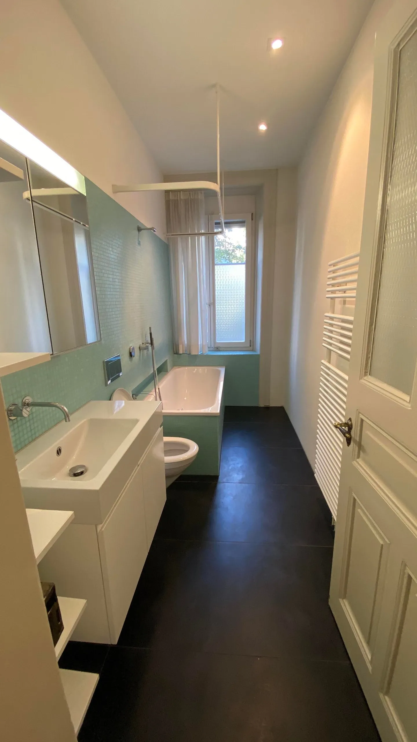 Traumhafte Altbauwohnung zentrumsnah - Foto 9 von 10