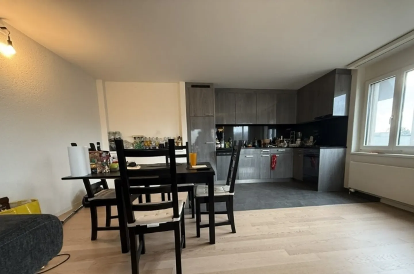 Moderne 2.5-Zimmerwohnung - Foto 2 von 5