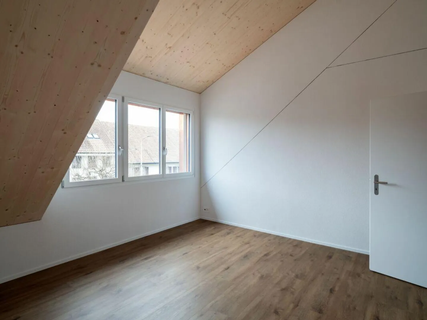 Appartement penthouse 2.5 pièces de haute qualité à louer - Photo 7 sur 10