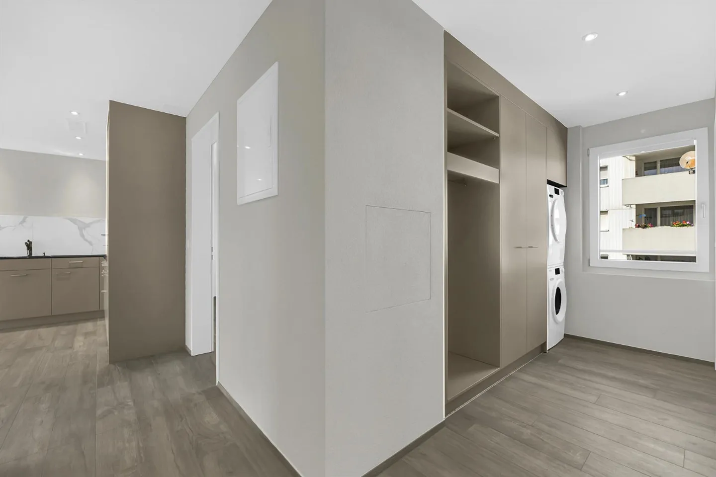 Moderne Wohnung in Neuhausen - Foto 3 von 9