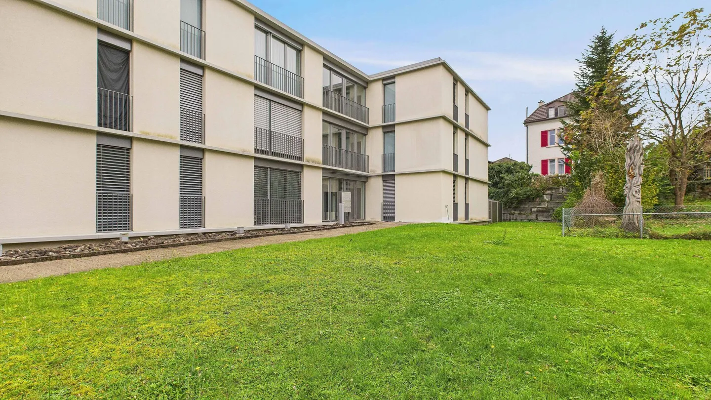 Appartamento attraente in standard di proprietà - Foto 11 di 13