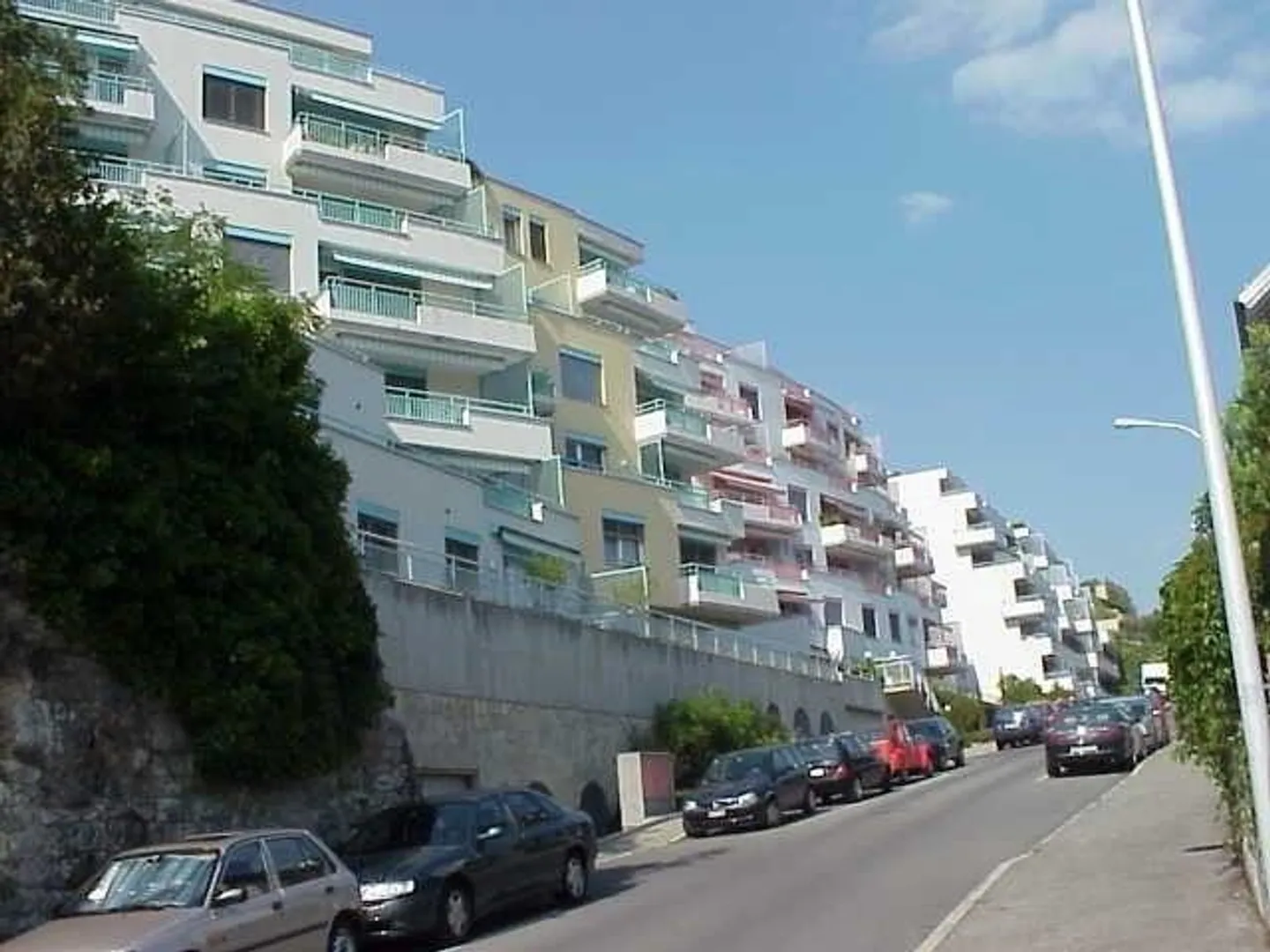 Treat yourself to accommodation with a view of the lake! - Photo 1 of 5