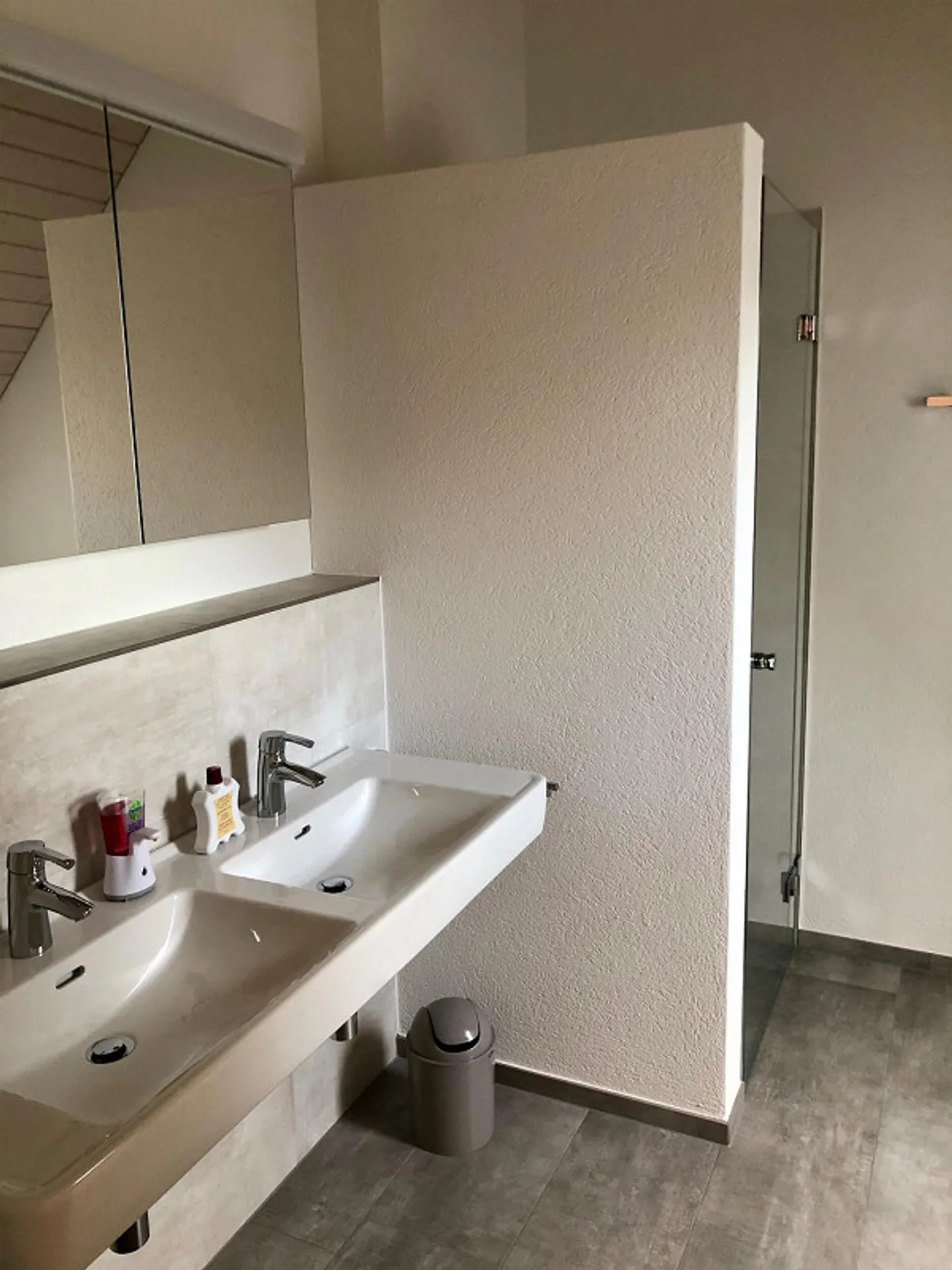 Einzigartige 4.5 Zimmer Wohnung mit Galerie - Foto 16 von 20