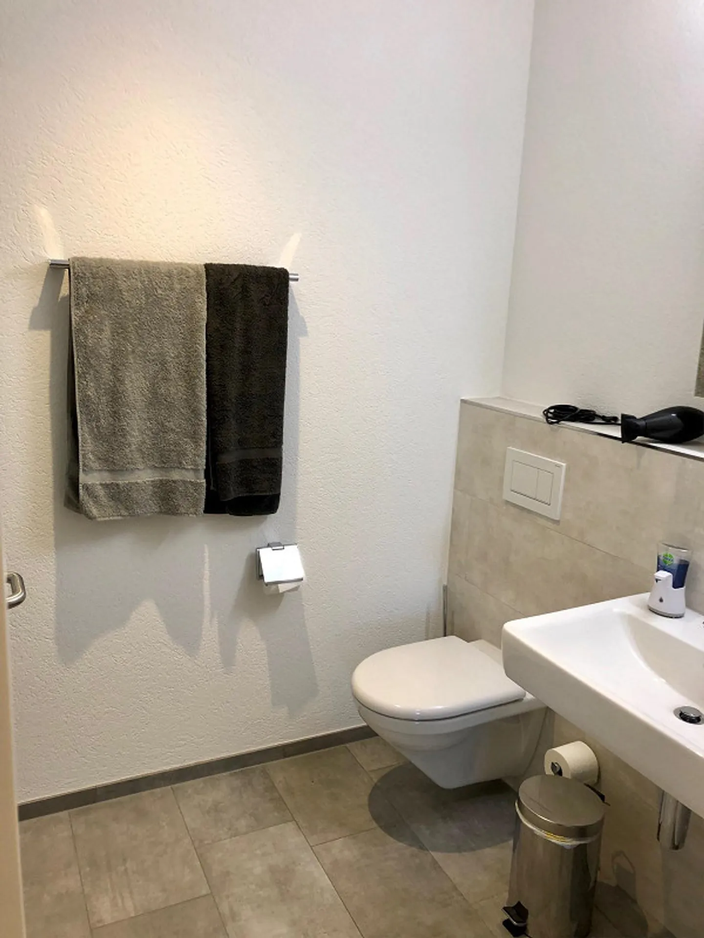Einzigartige 4.5 Zimmer Wohnung mit Galerie - Foto 19 von 20