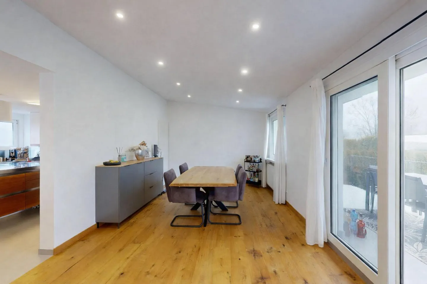 6.5 Room Semi-Detached House with Private Garden and Studio - Photo 7 of 17