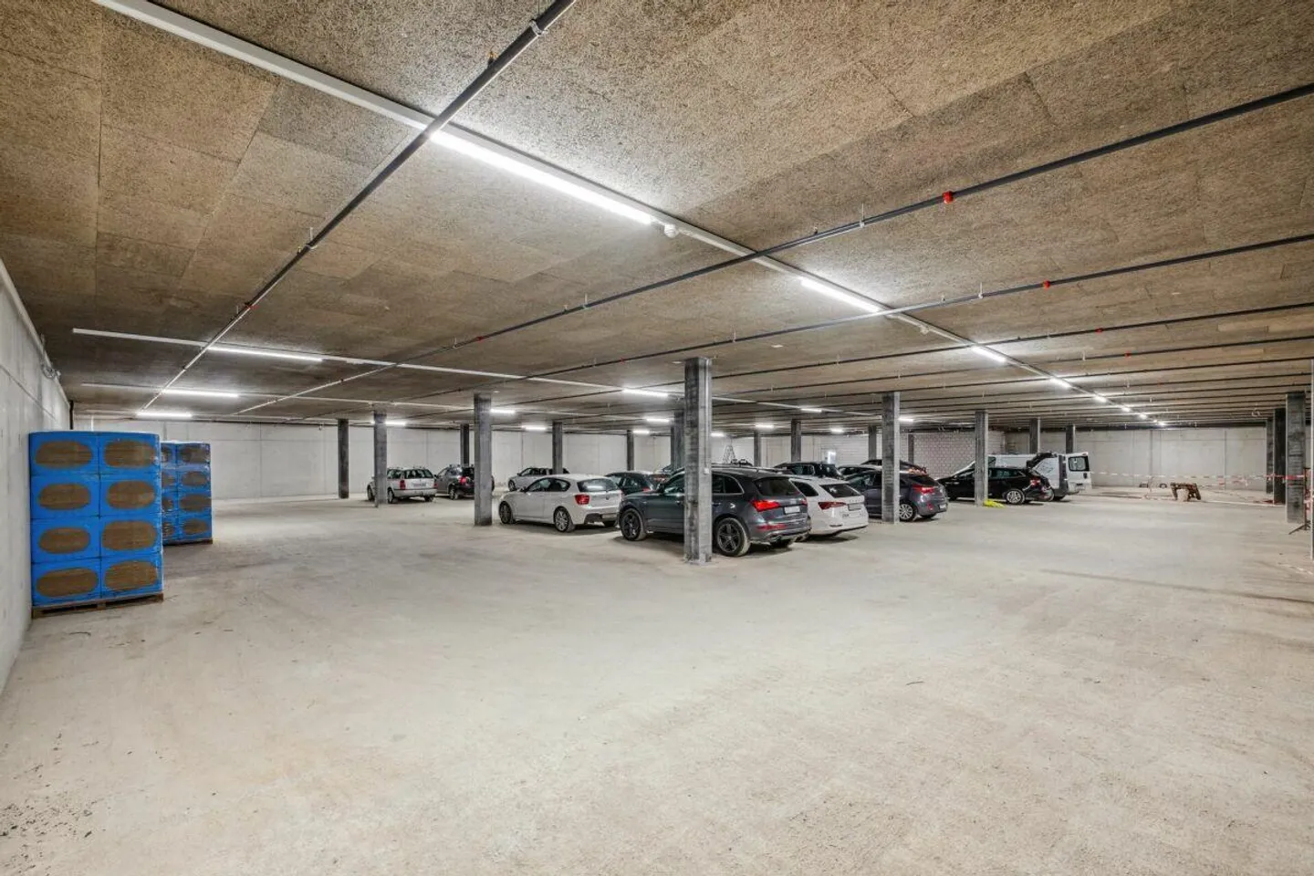 Spazio di stoccaggio accessibile su A14 - Foto 3 di 5