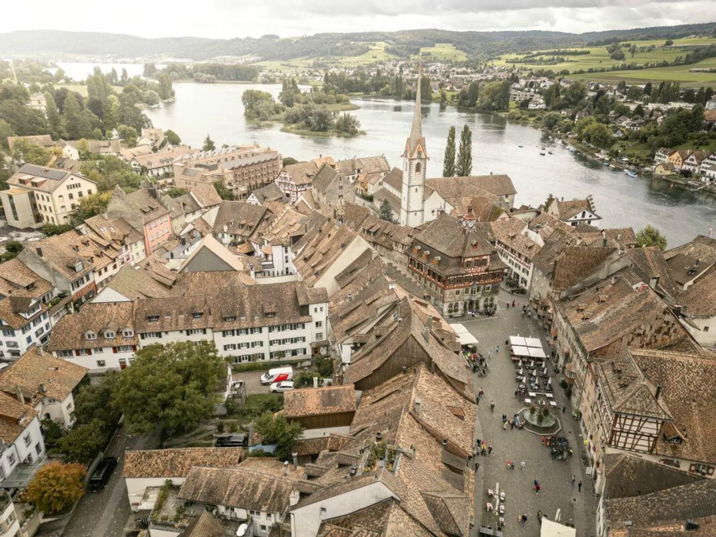Charming Hotel Adler in the tourist town of Stein am Rhein - Photo 2 of 10