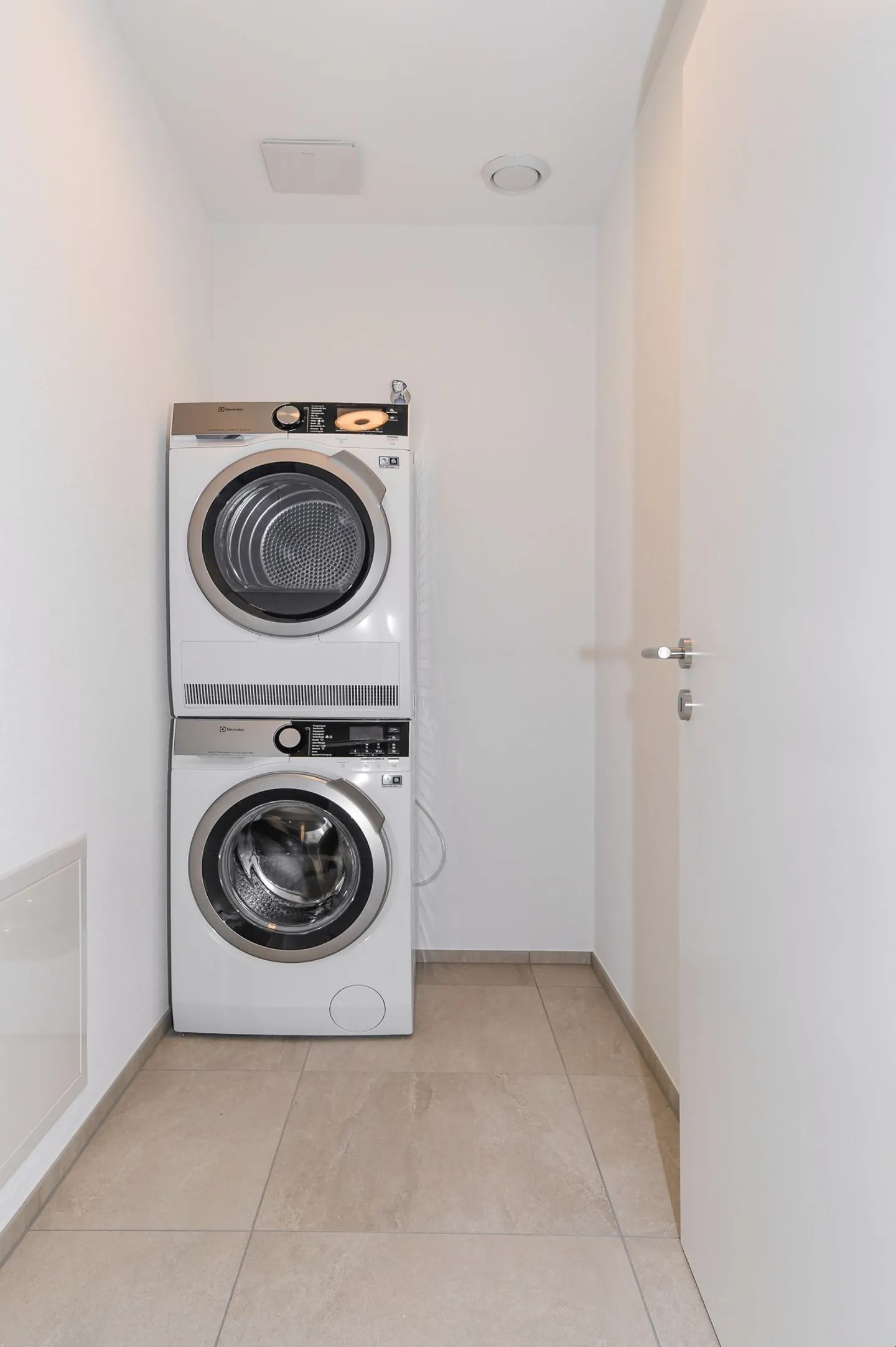 Appartamento moderno di 4,5 stanze al piano terra - Foto 11 di 13