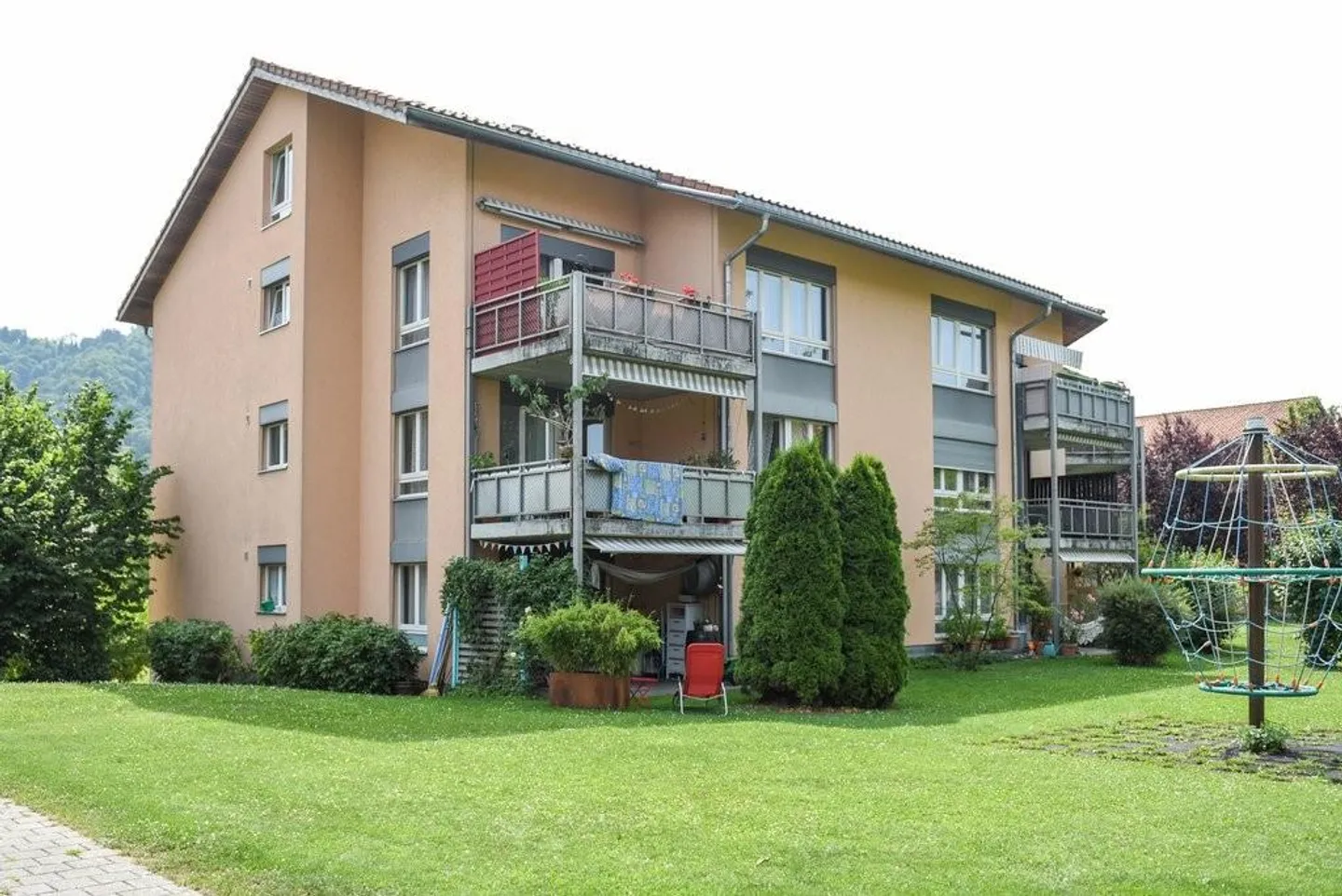 Familienfreundliche Wohnung mit Garten - Foto 1 von 12