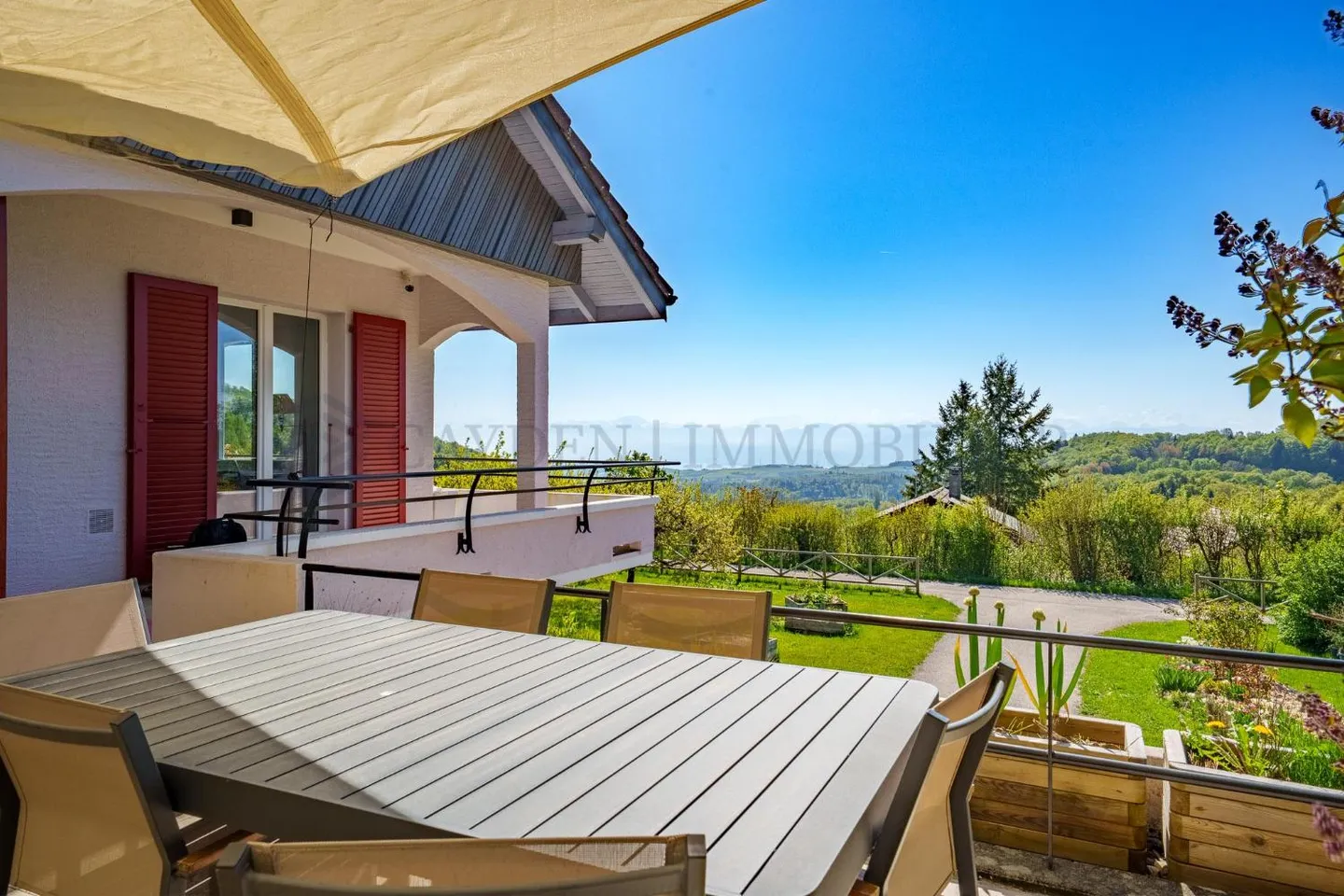Bella villa con vista lago e Alpi - 15 minuti da Rolle - Foto 1 di 13