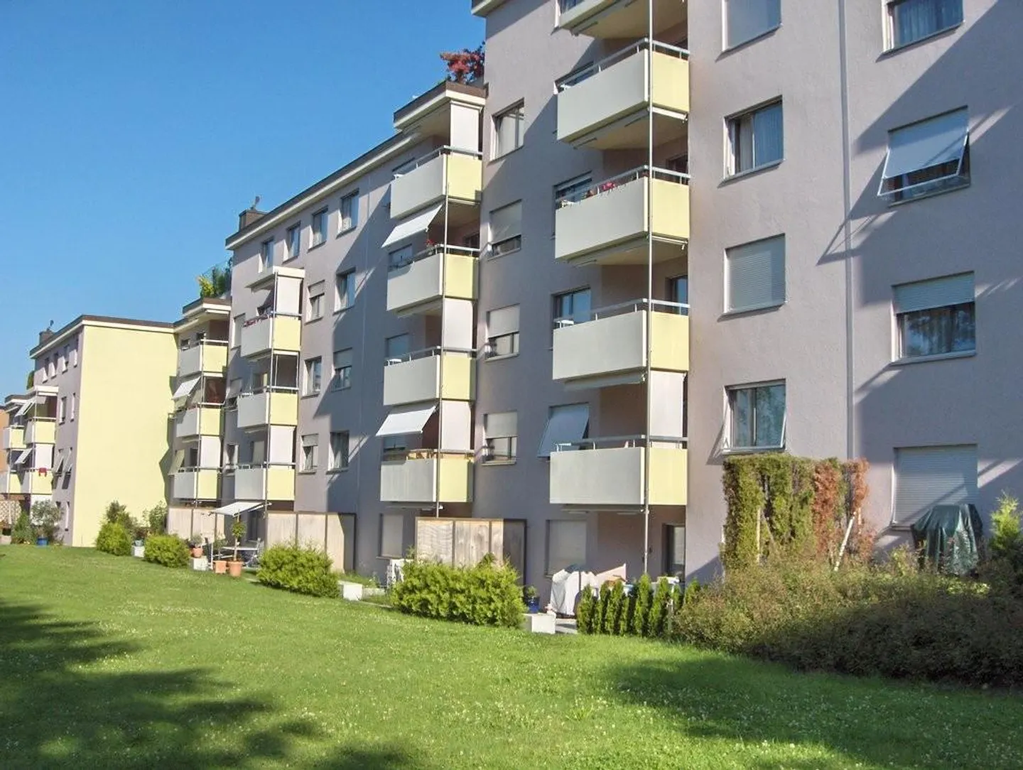 Beautiful bright 3.5 room apartment in Wetzikon ZH - Photo 1 of 8