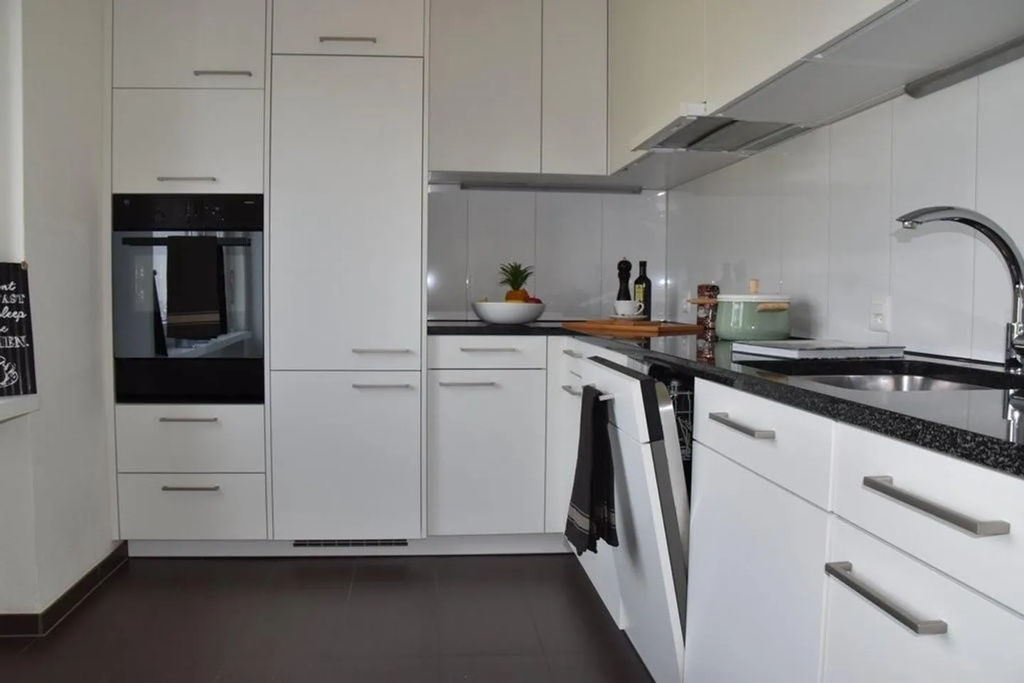 Beautiful bright 3.5 room apartment in Wetzikon ZH - Photo 2 of 8
