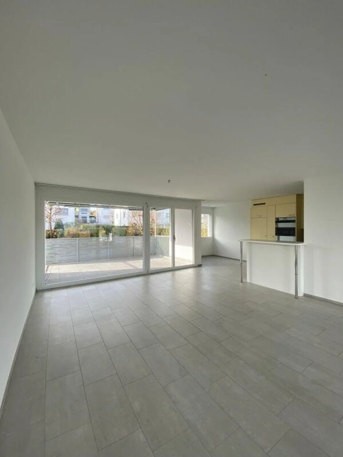 Vivre de manière idyllique avec vue sur le lac - Photo 1 sur 10