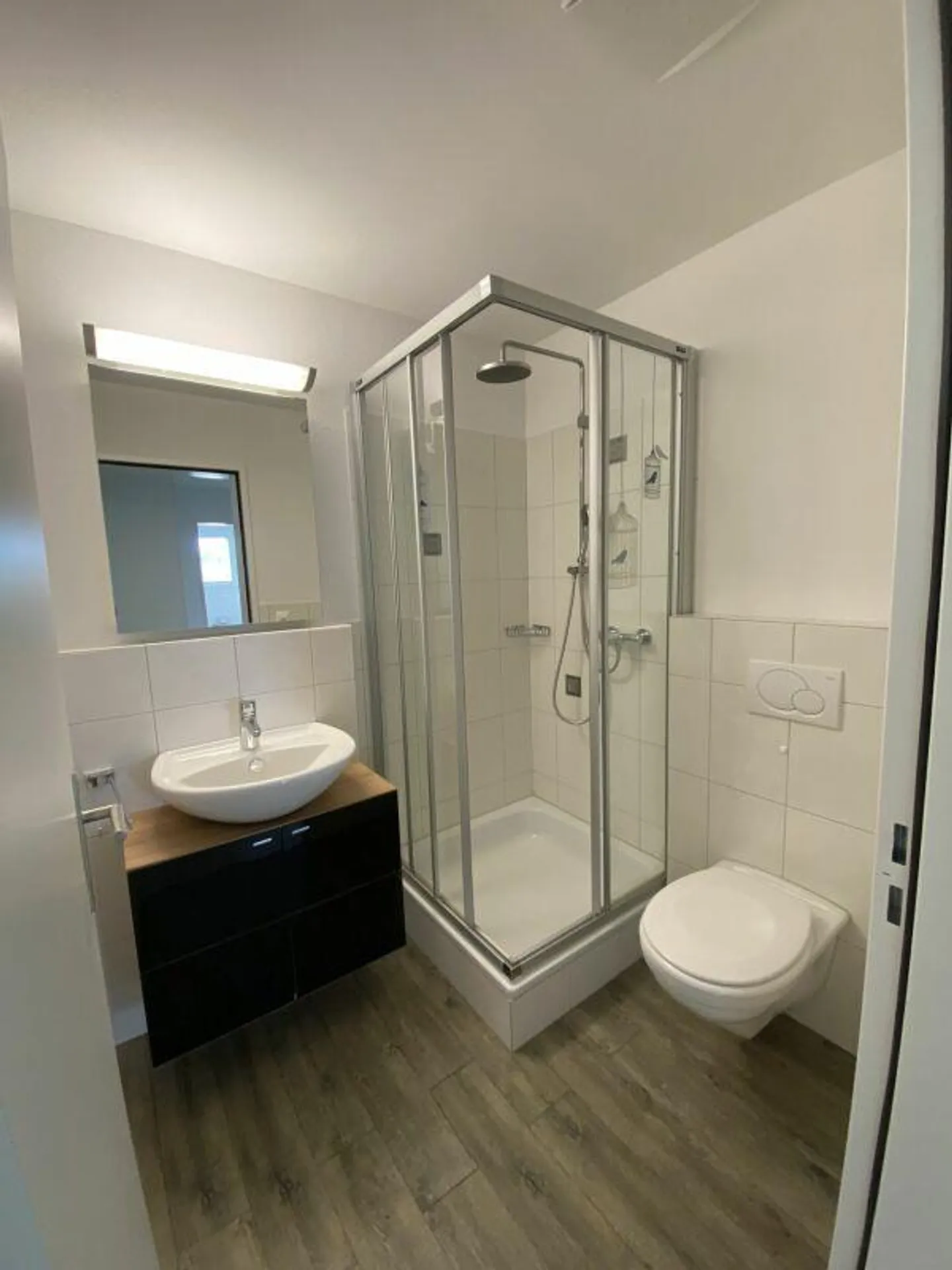 Vivre de manière idyllique avec vue sur le lac - Photo 8 sur 10