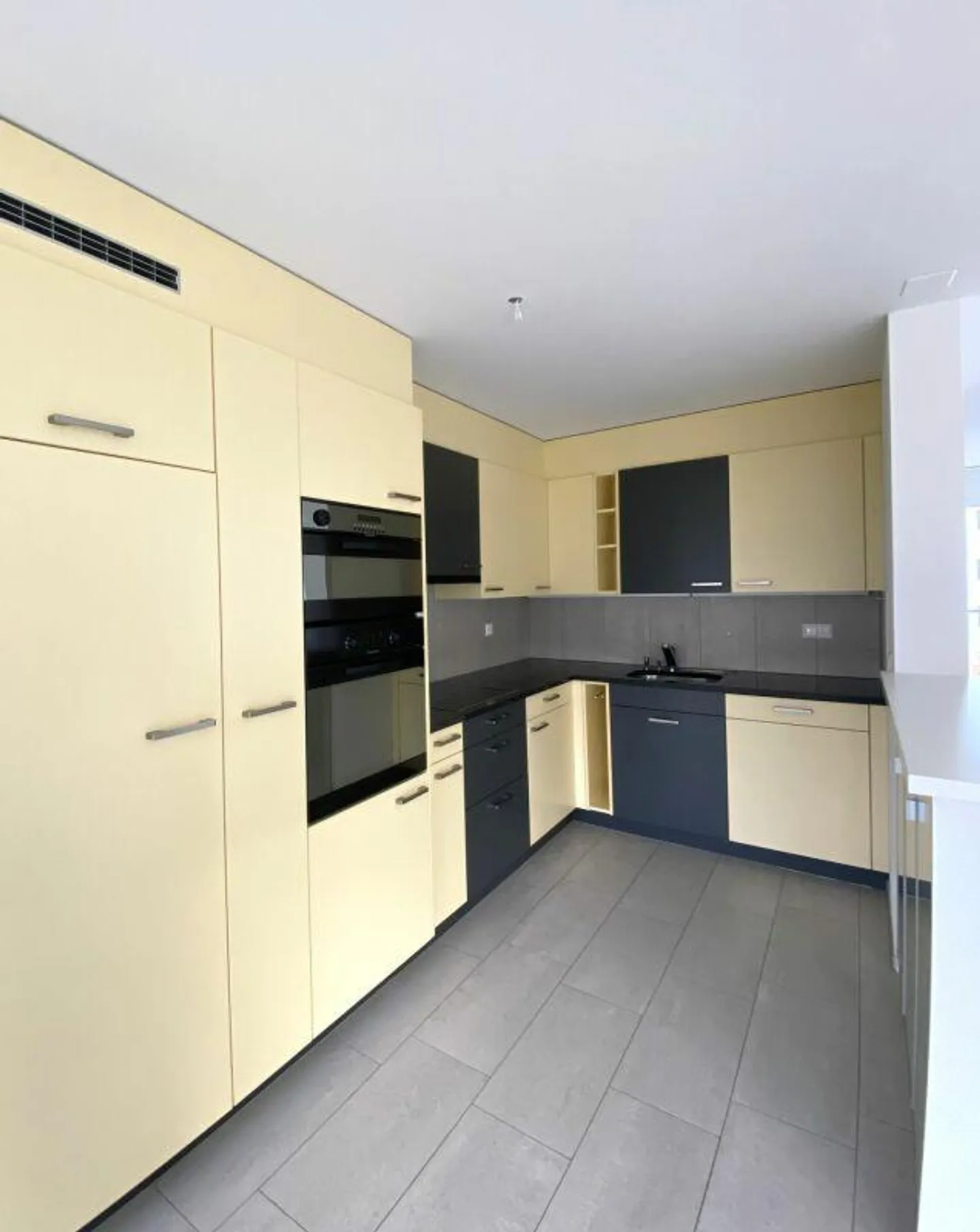 Vivre de manière idyllique avec vue sur le lac - Photo 3 sur 10