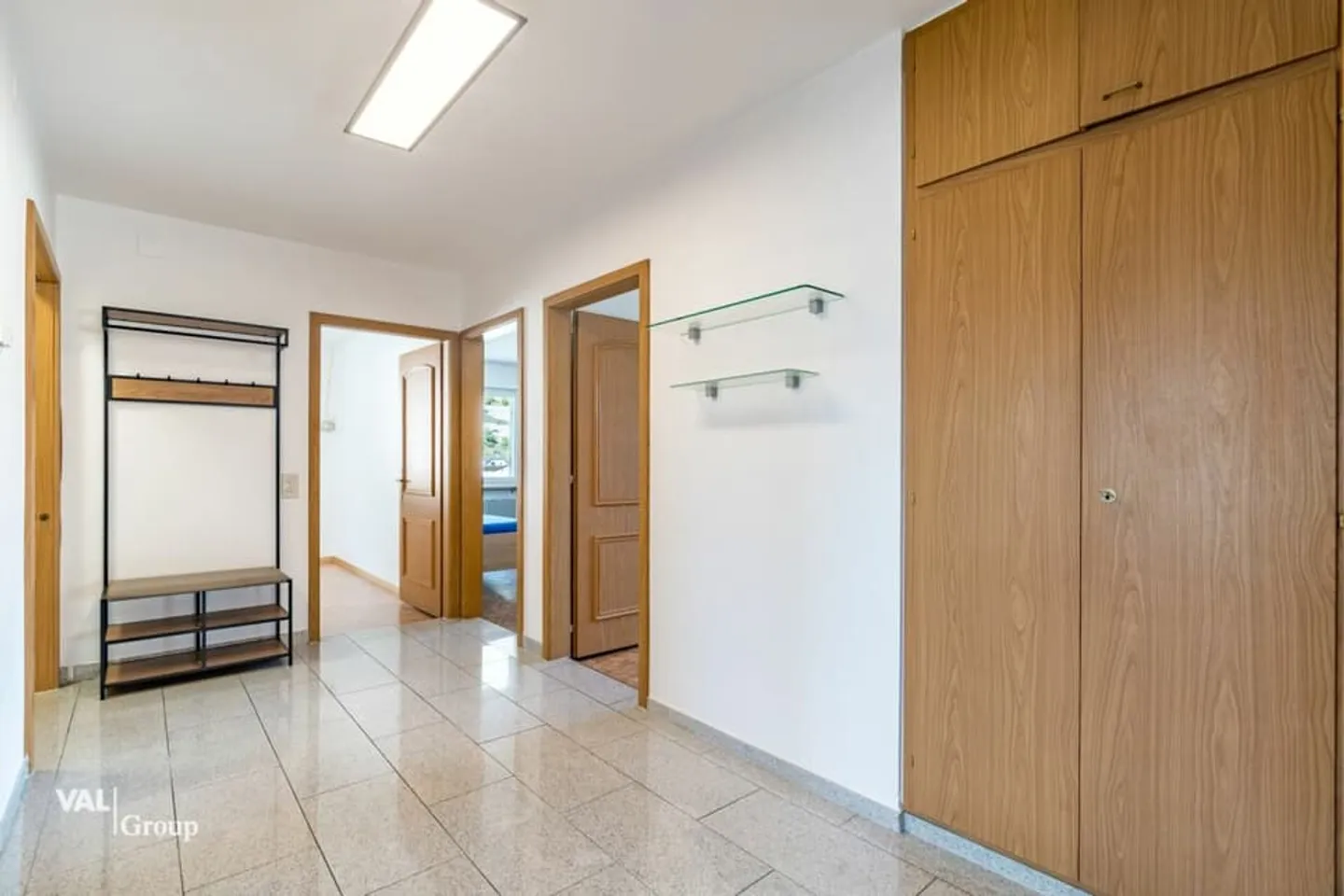 Appartement 4.5 pièces au 2ème étage - bien entretenu, ensoleillé et avec une belle vue - Photo 9 sur 13