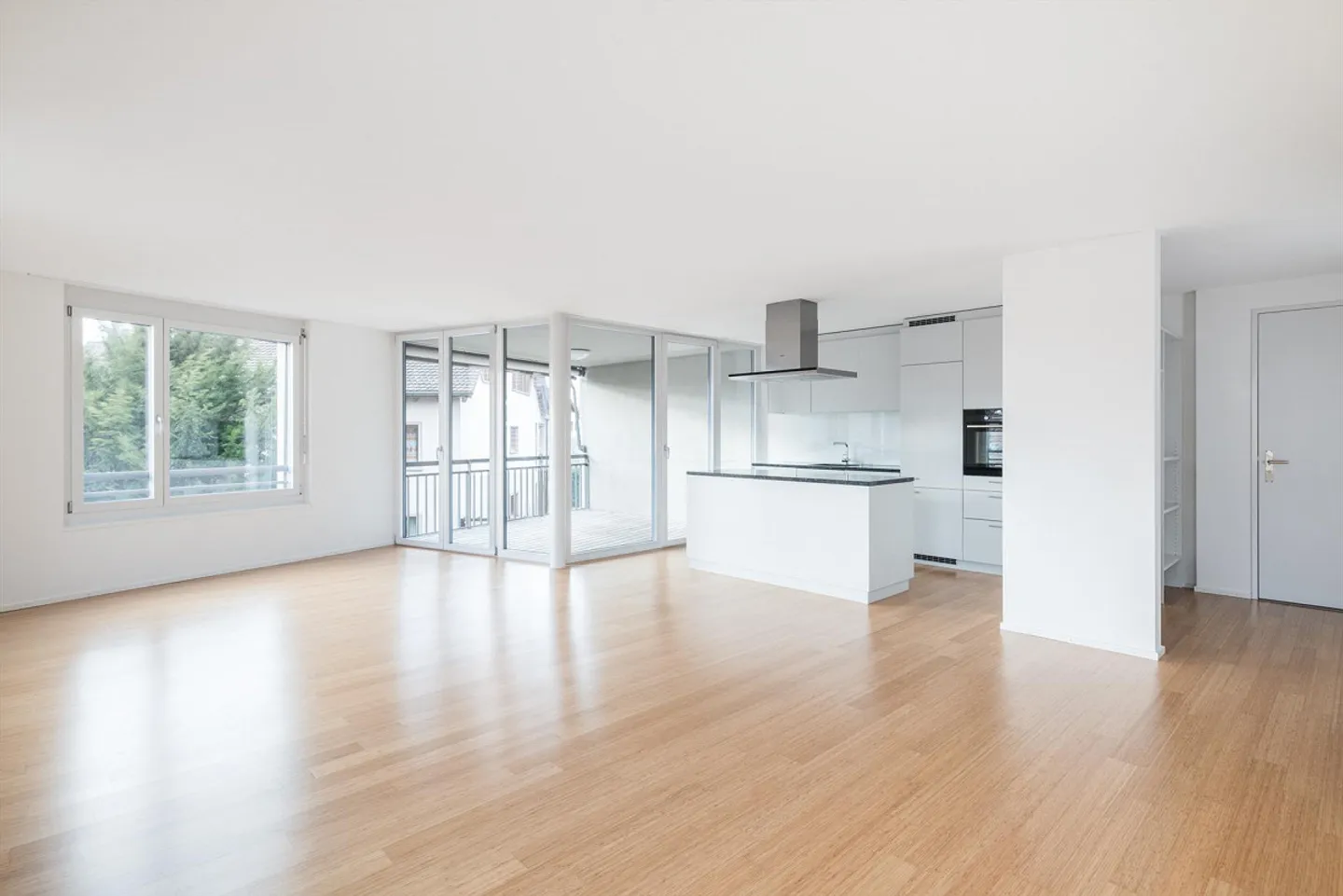 Large, modern apartment in a central, quiet location - Photo 5 of 13