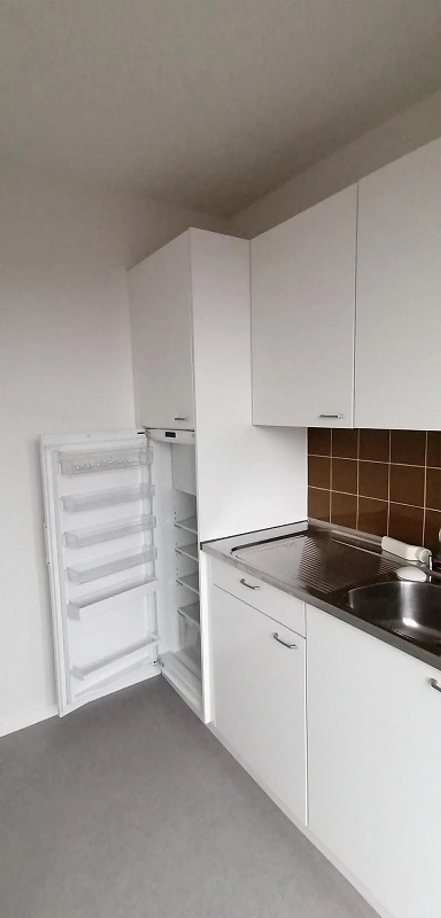 Appartement en attique de 1,5 pièce - Photo 6 sur 9