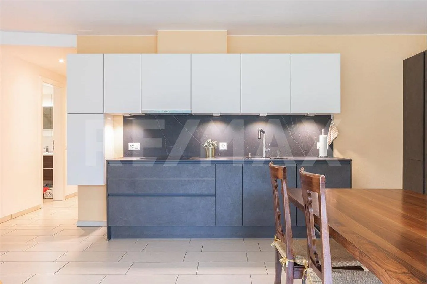 Helles 3,5-Zimmer-Apartment - Foto 8 von 13