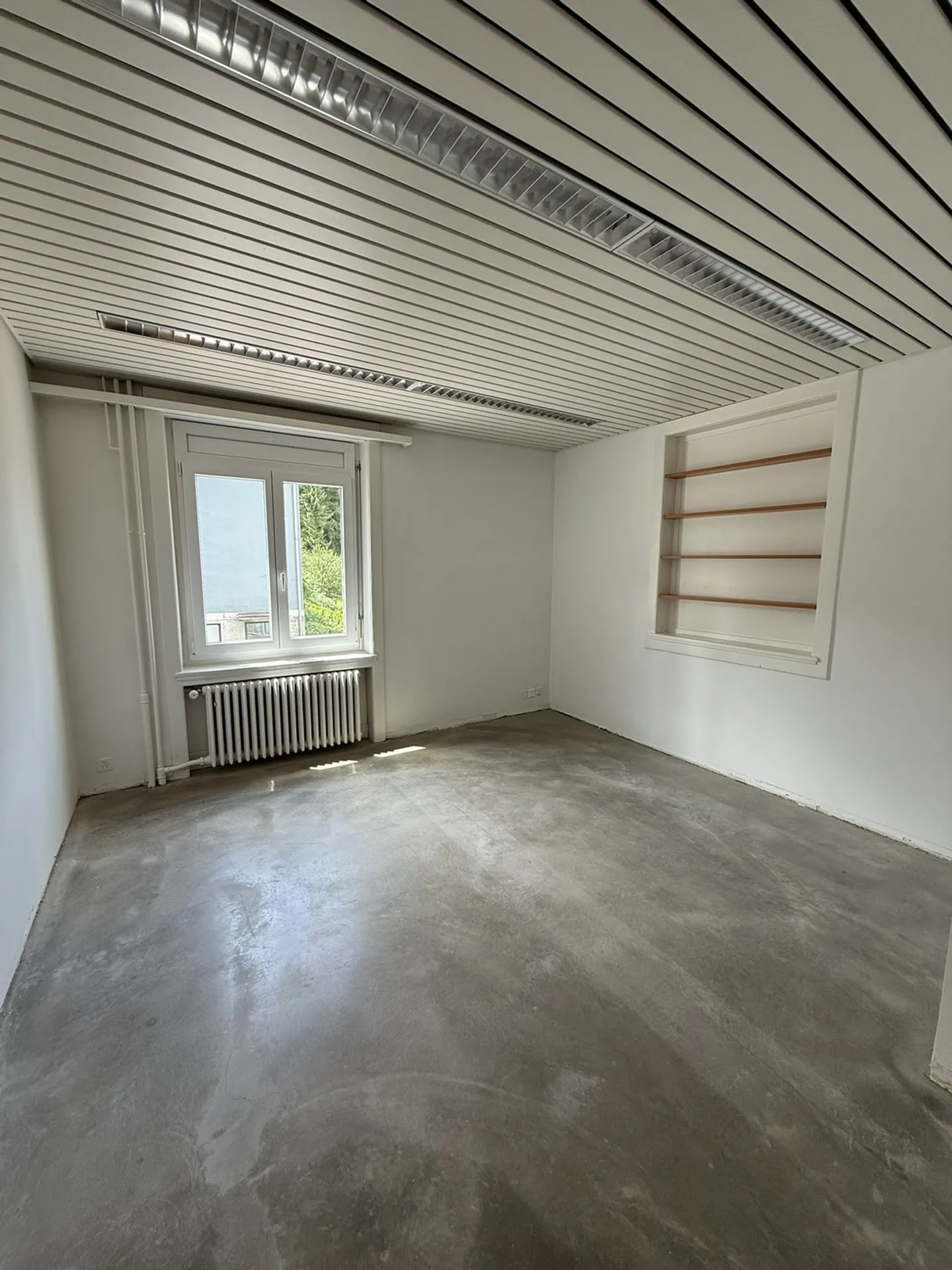 Locali commerciali in posizione centrale a Lucerna (Maihof) in affitto - Foto 3 di 10