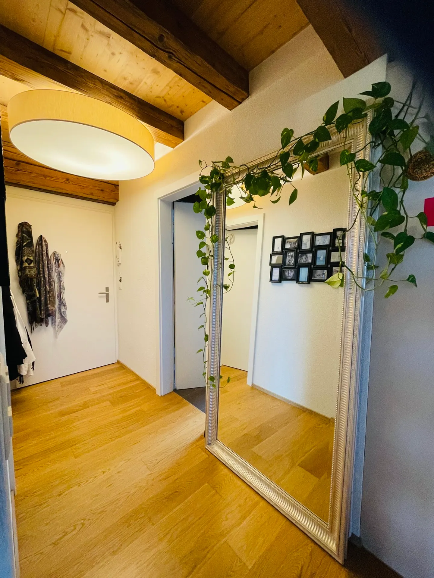Renovated Loft with Garden View - Photo 8 of 10