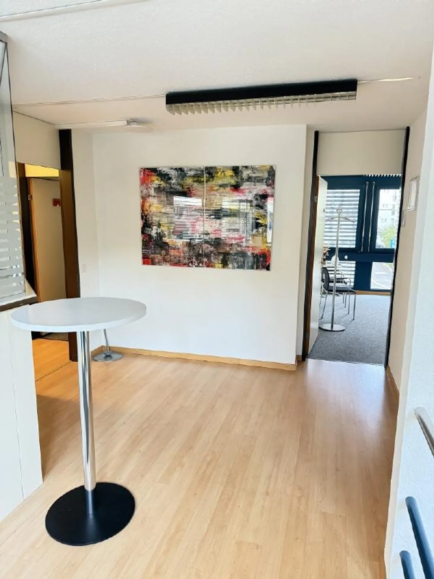 Ufficio nel centro di Lucerna direttamente sulla pista ciclabile Freigleis - Foto 3 di 9